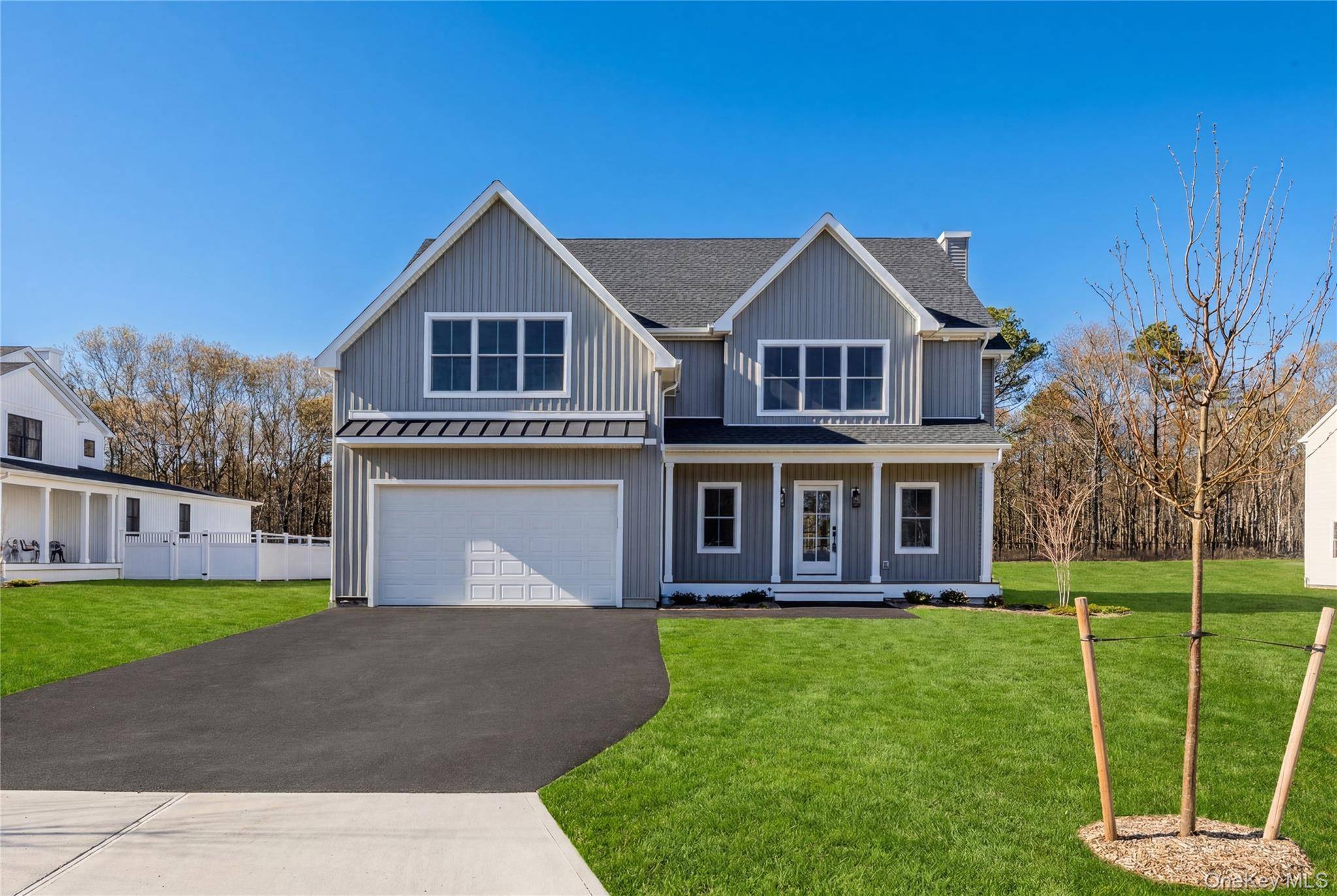 7 Jersey AVE, Miller Place, NY 11764