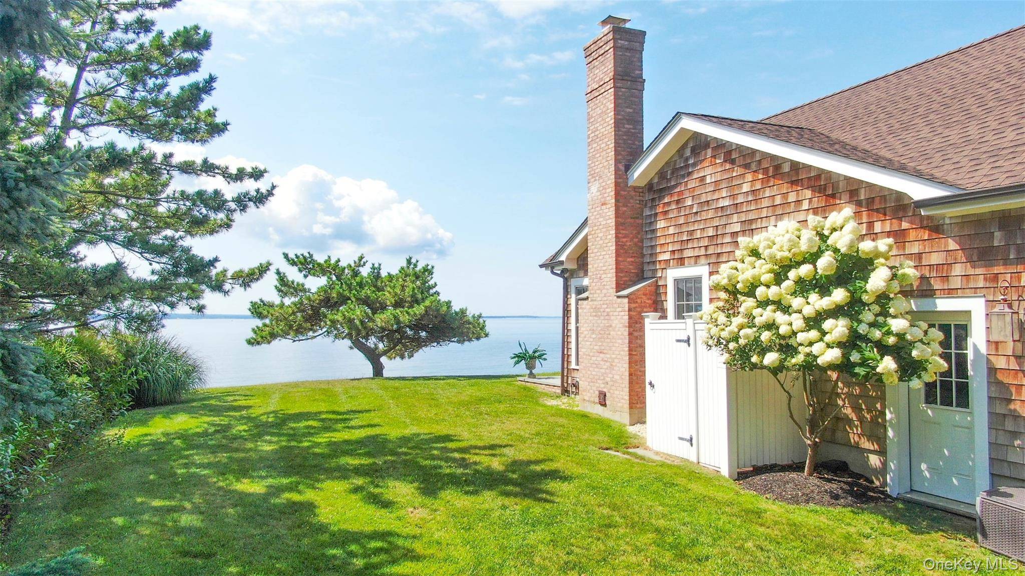 920 Cedar Point DR, Southold, NY 11971