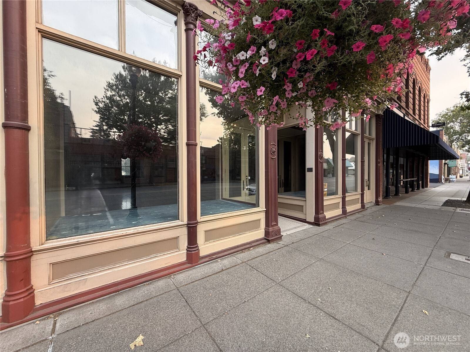 217 E Main ST, Dayton, WA 99328