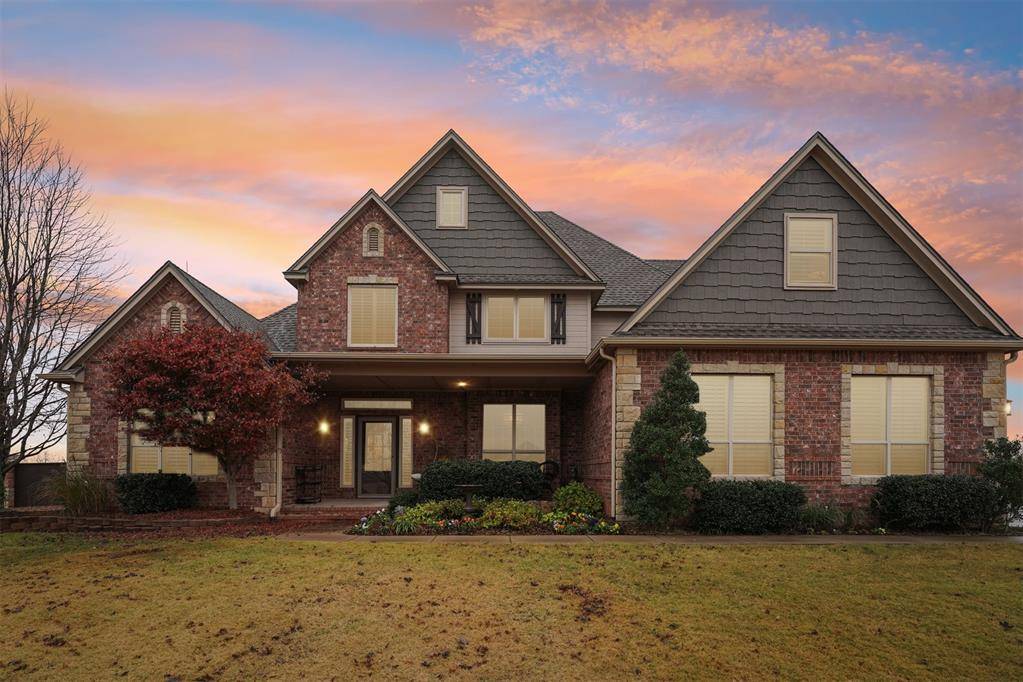 1414 High Ridge DR, Blanchard, OK 73010