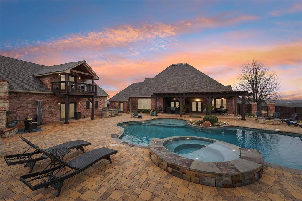 1414 High Ridge DR, Blanchard, OK 73010