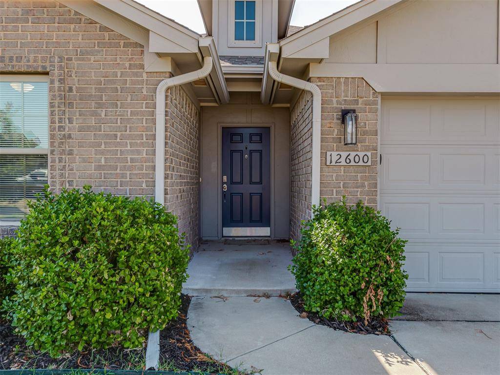 12600 NW 1st CT, Yukon, OK 73099