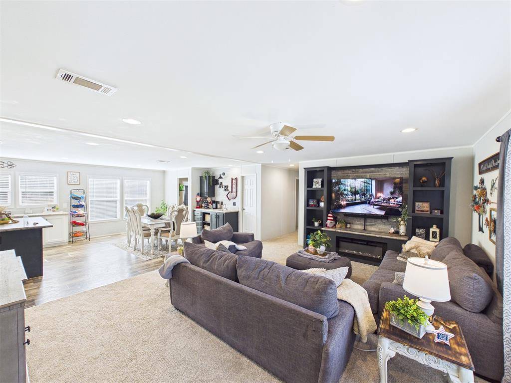 1406 SE 144th AVE, Norman, OK 73026