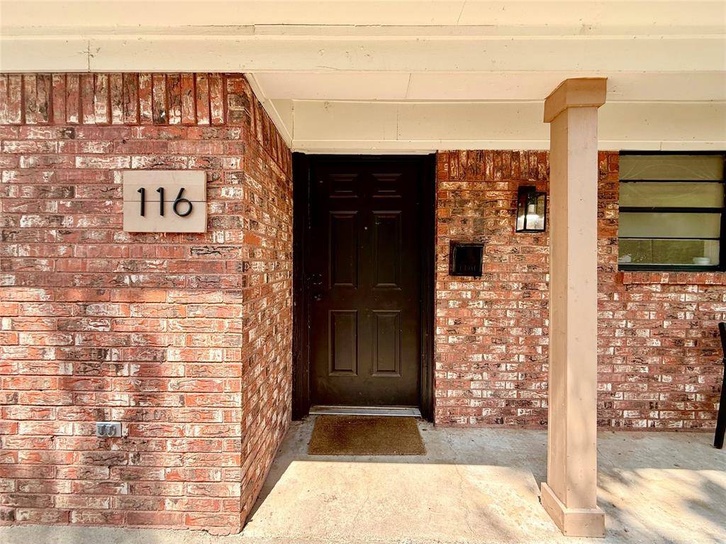 116 Gantt Street, Terrell, TX 75160