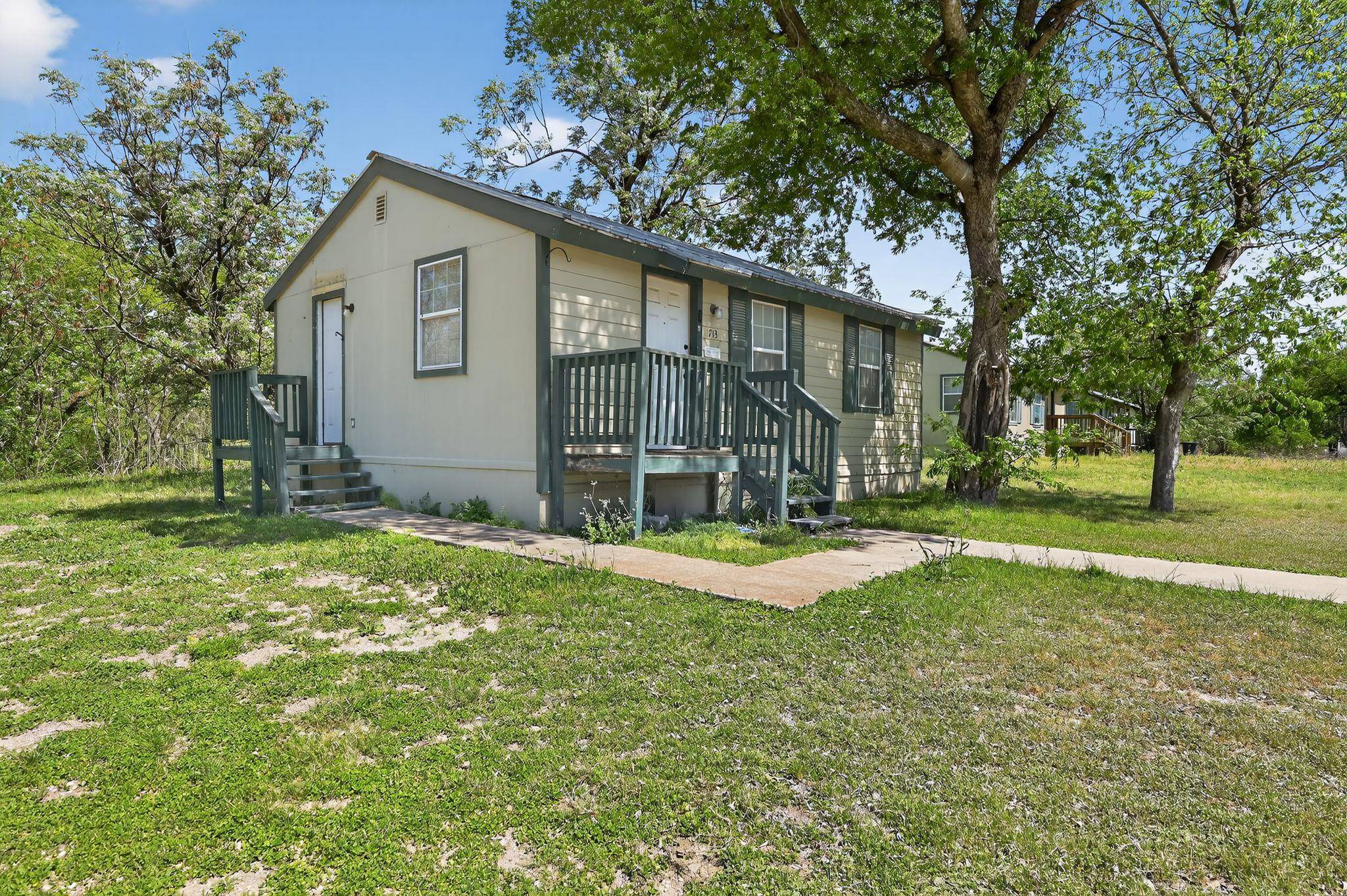709, 711, and 713 Bremser Ave, Killeen, TX 76541