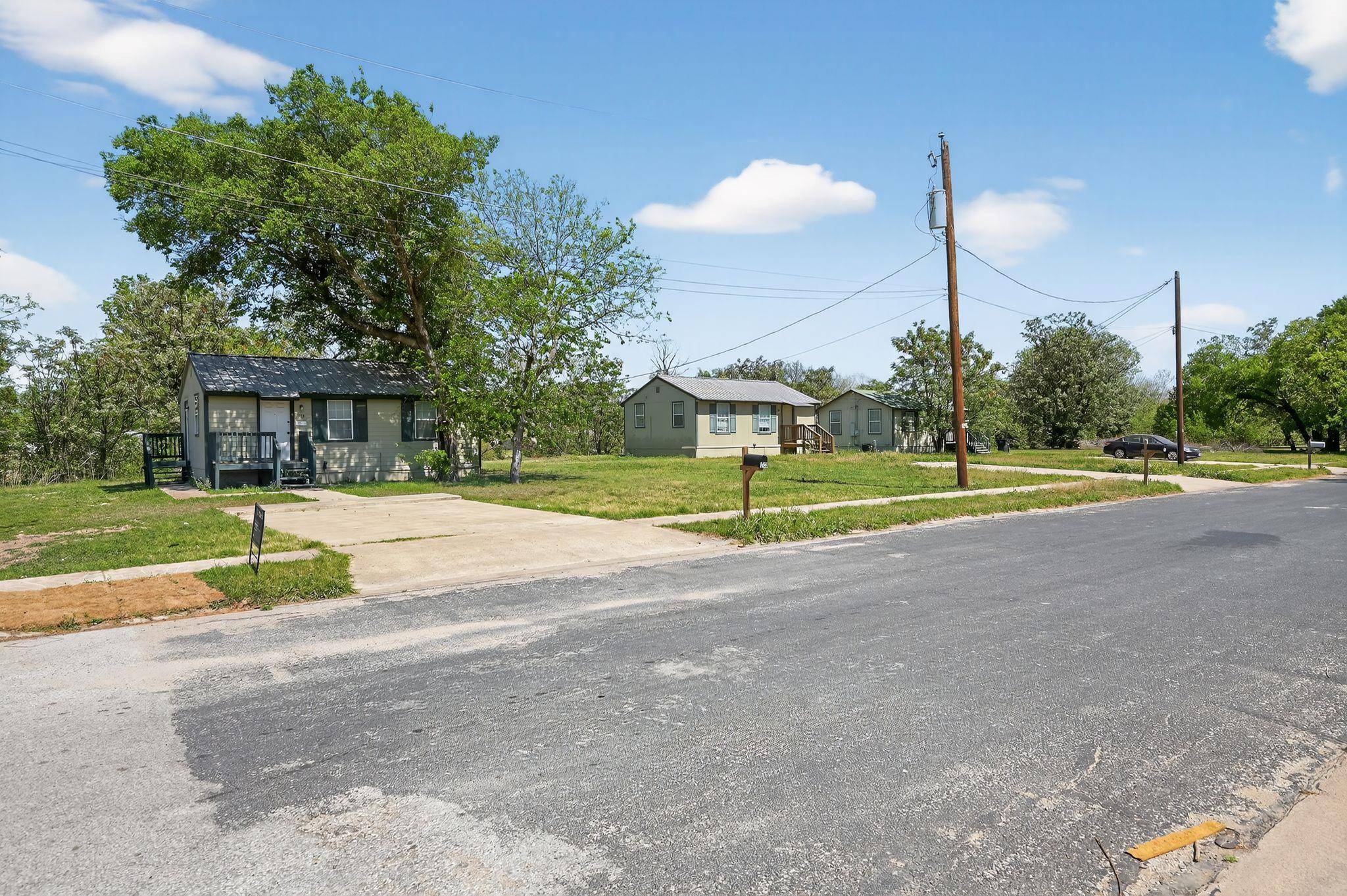 709, 711, and 713 Bremser Ave, Killeen, TX 76541