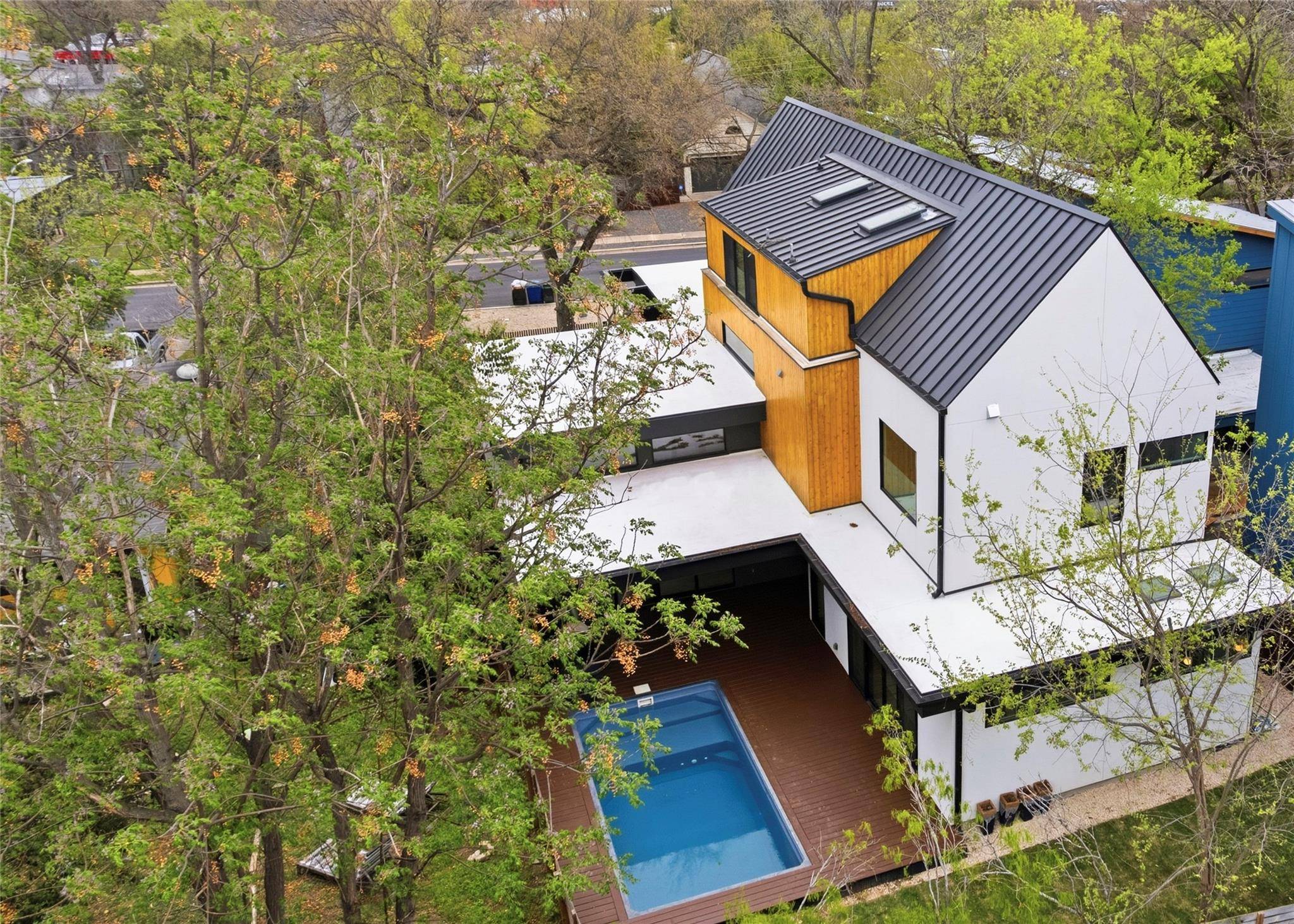2306 S 2nd ST, Austin, TX 78704
