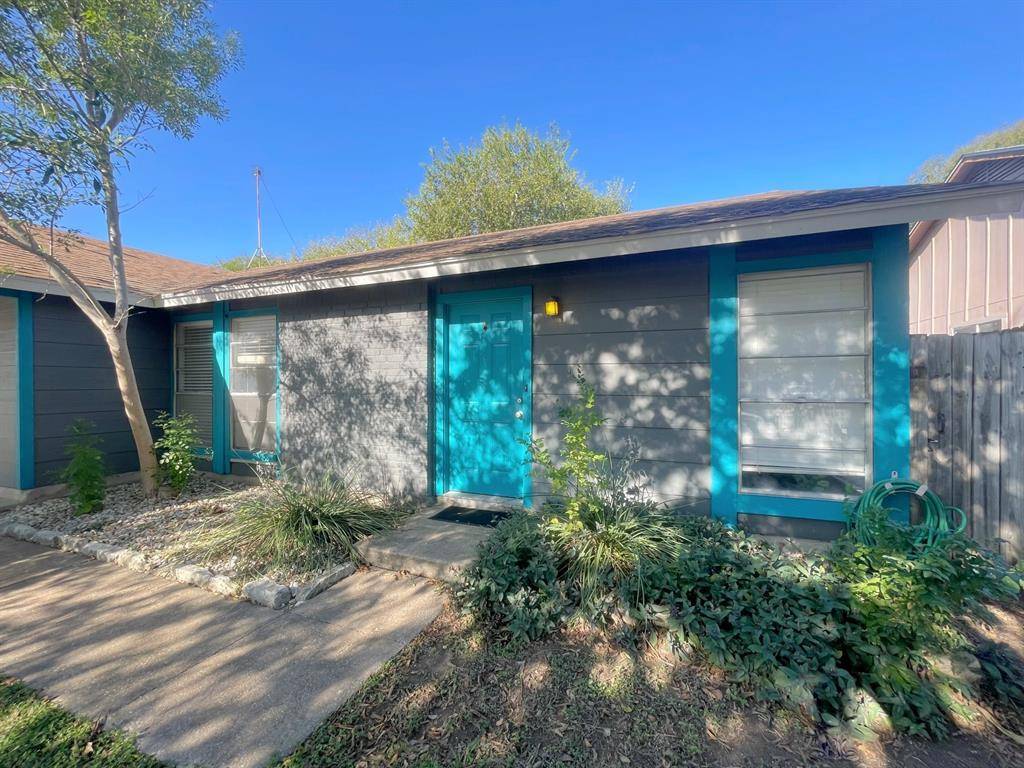 10700 Topperwein DR #B, Austin, TX 78758