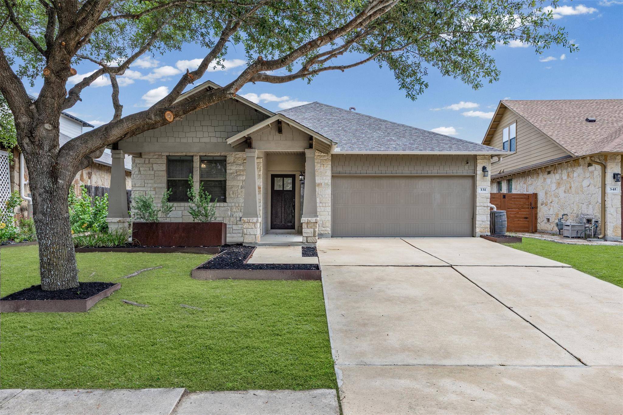 331 Rosemary HOLW, Buda, TX 78610