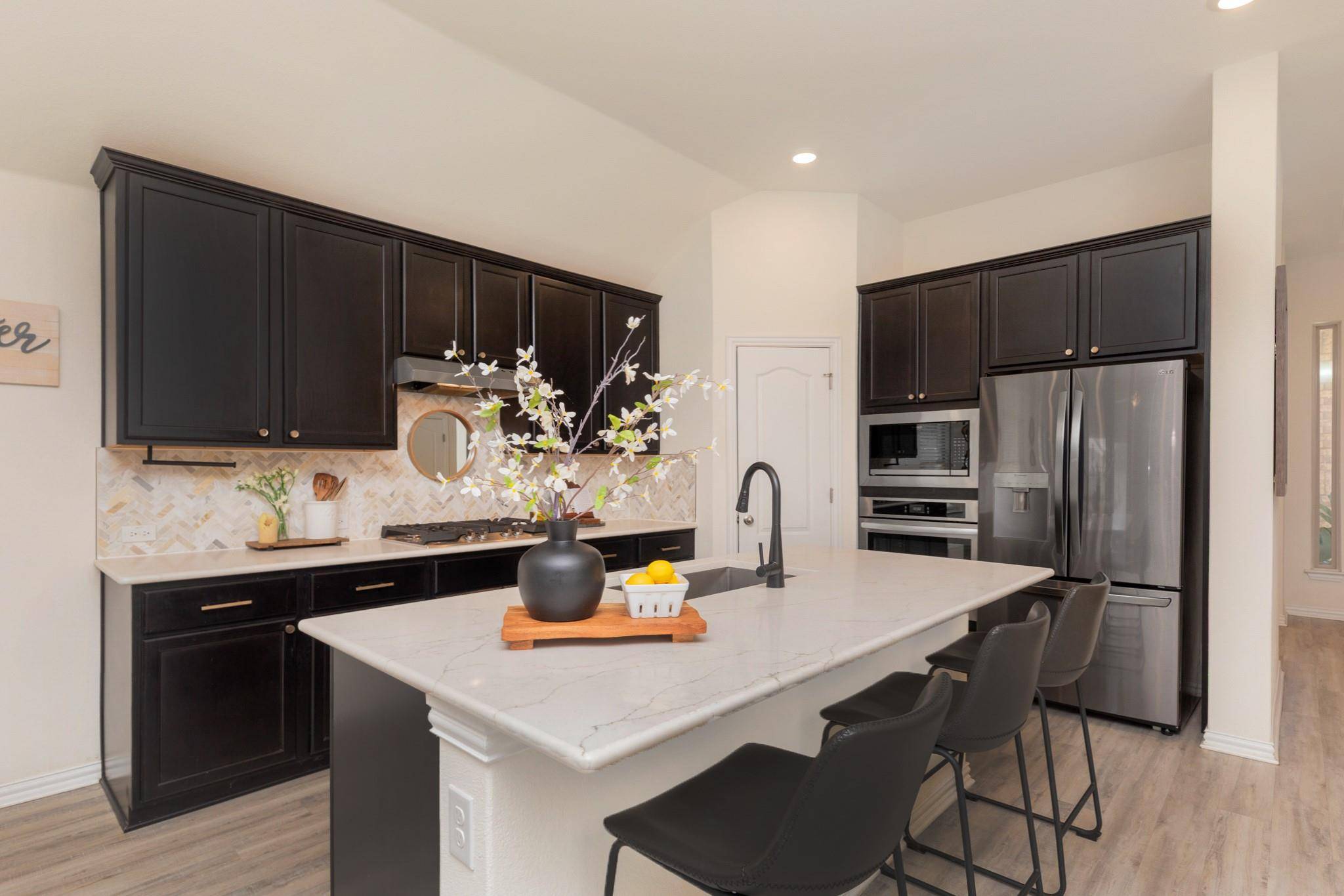 360 Jefferson DR, Kyle, TX 78640