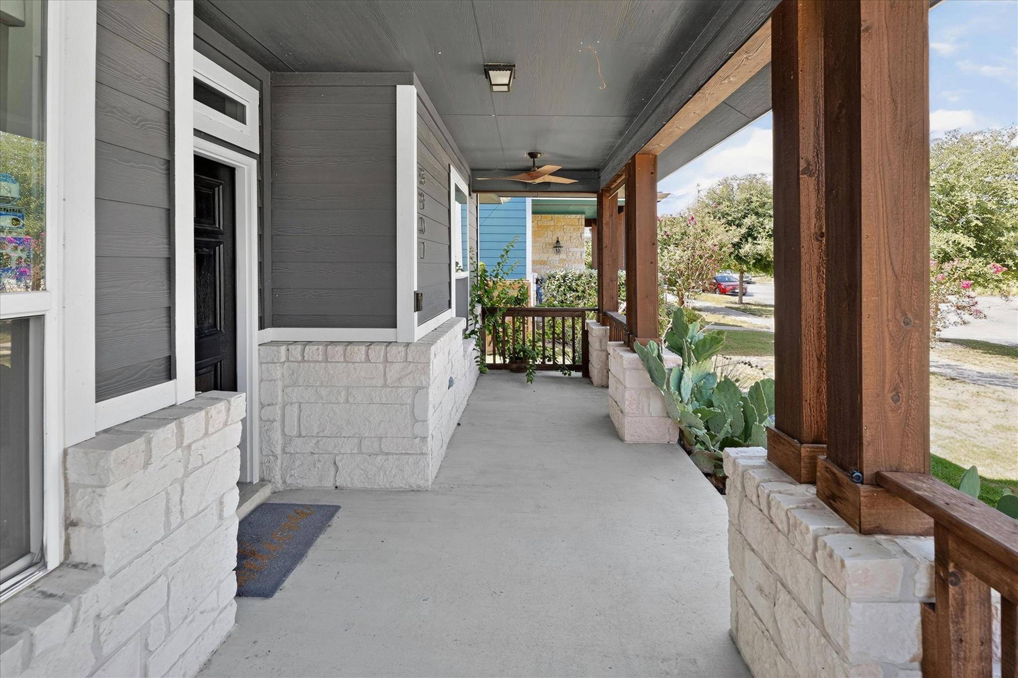8901 Panhandle DR, Austin, TX 78747