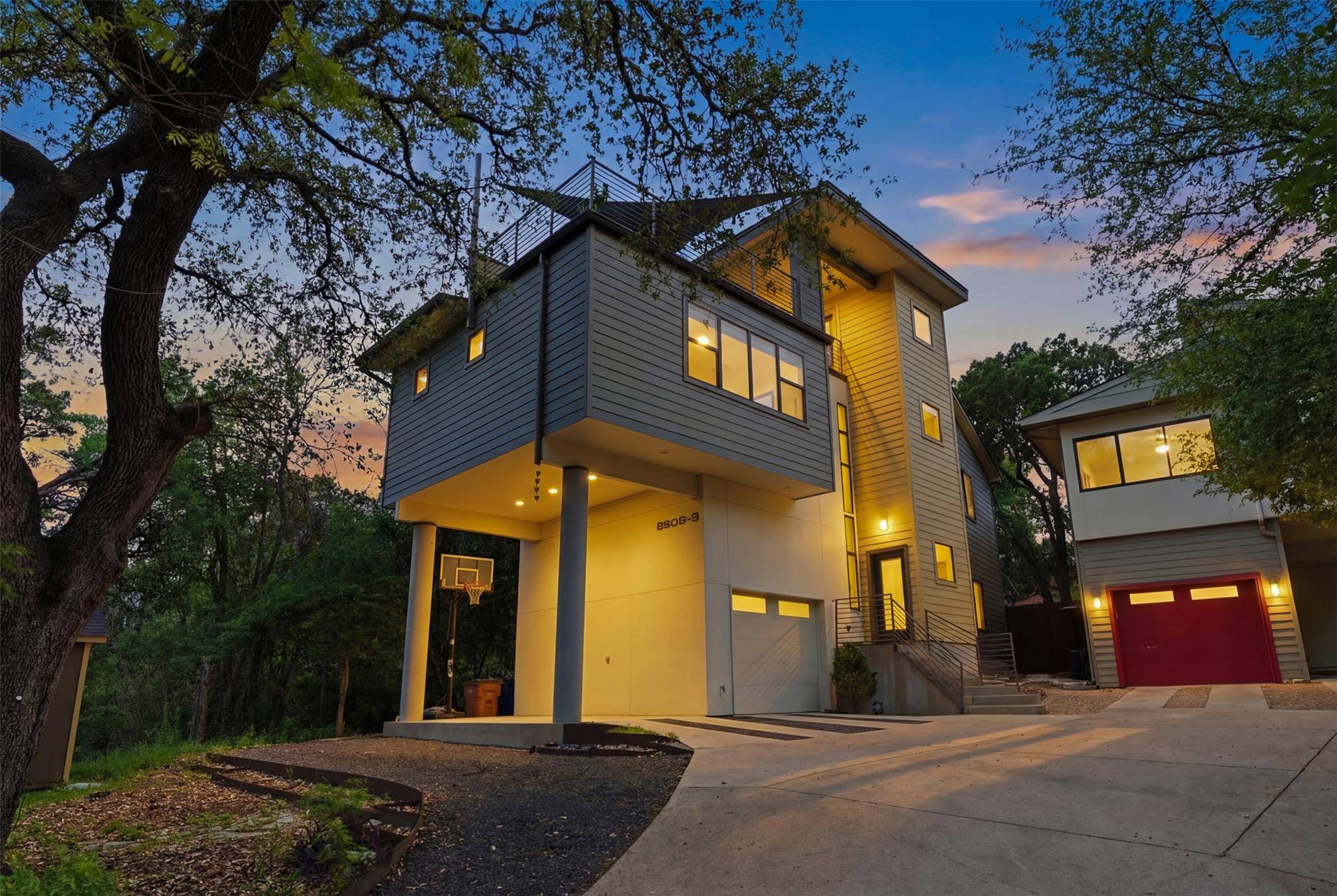 2608 Del Curto RD #3, Austin, TX 78704