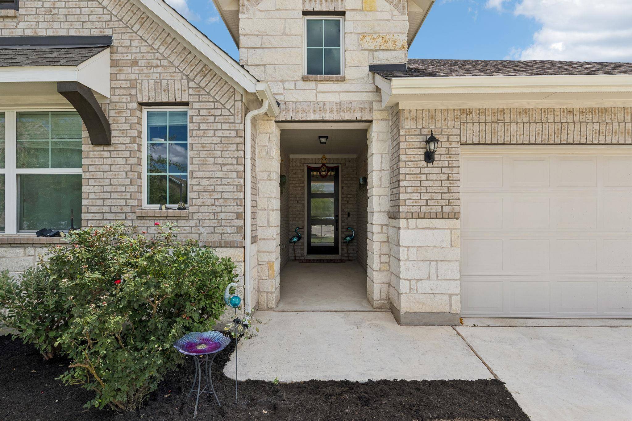 228 High Mesa DR, Georgetown, TX 78628