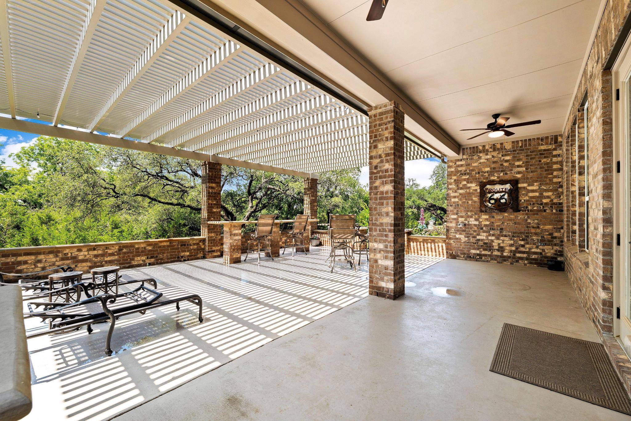222 Saddlebred LN, Georgetown, TX 78633