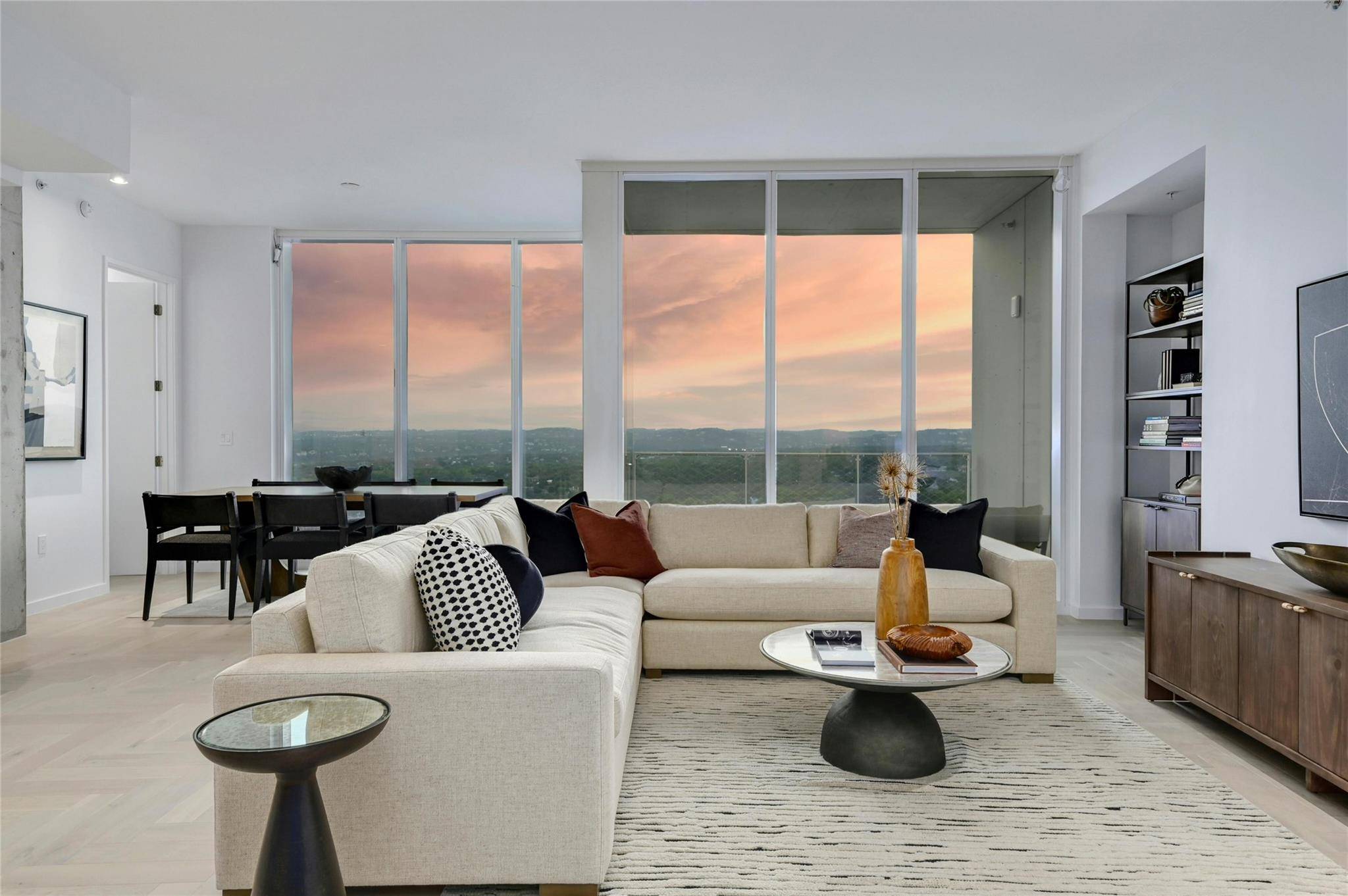 313 W 17th ST #2304, Austin, TX 78701