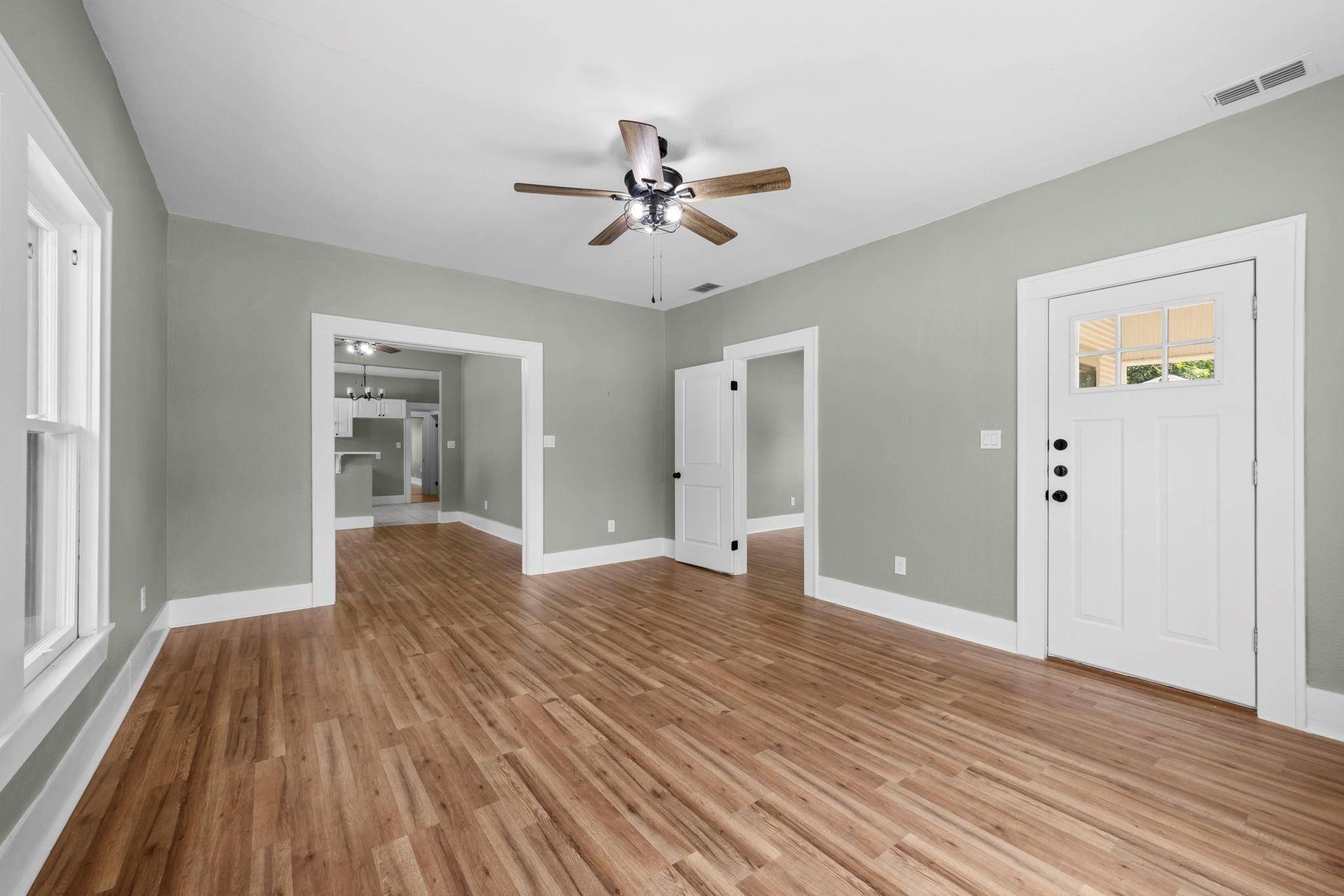 617 N Beal ST, Belton, TX 76513