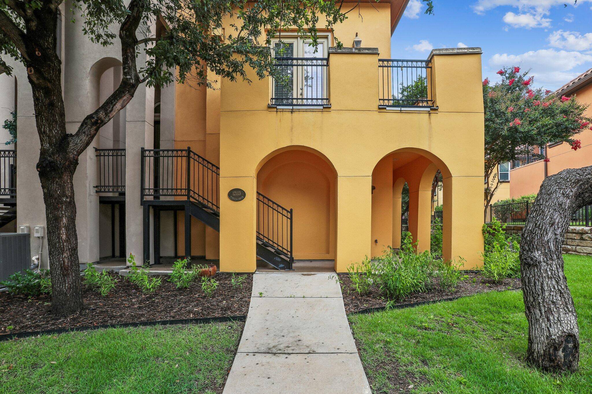 12113 Terraza CIR, Austin, TX 78726