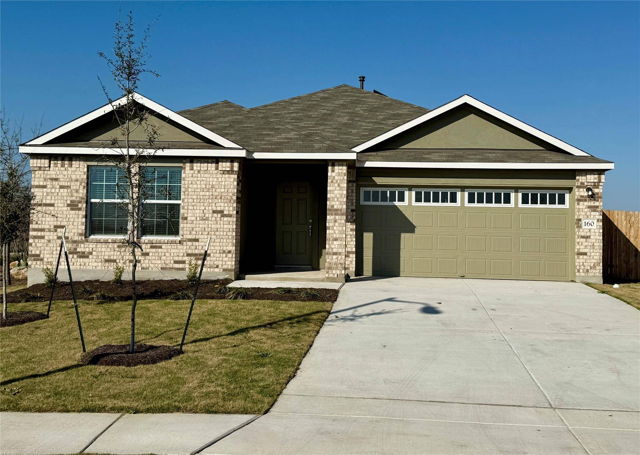160 Sky Meadows CIR, San Marcos, TX 78666