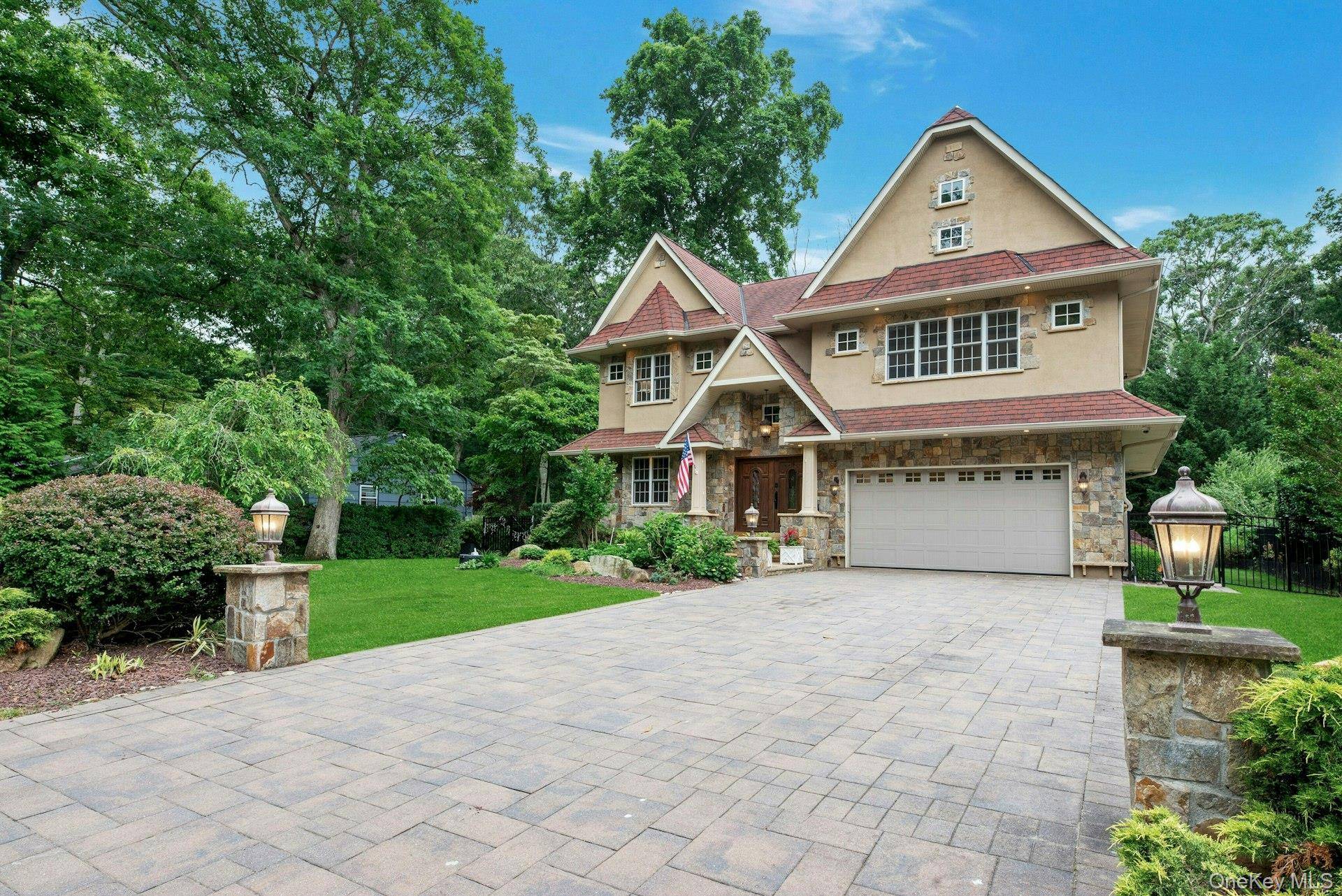 2015 Kenneys RD, Southold, NY 11971