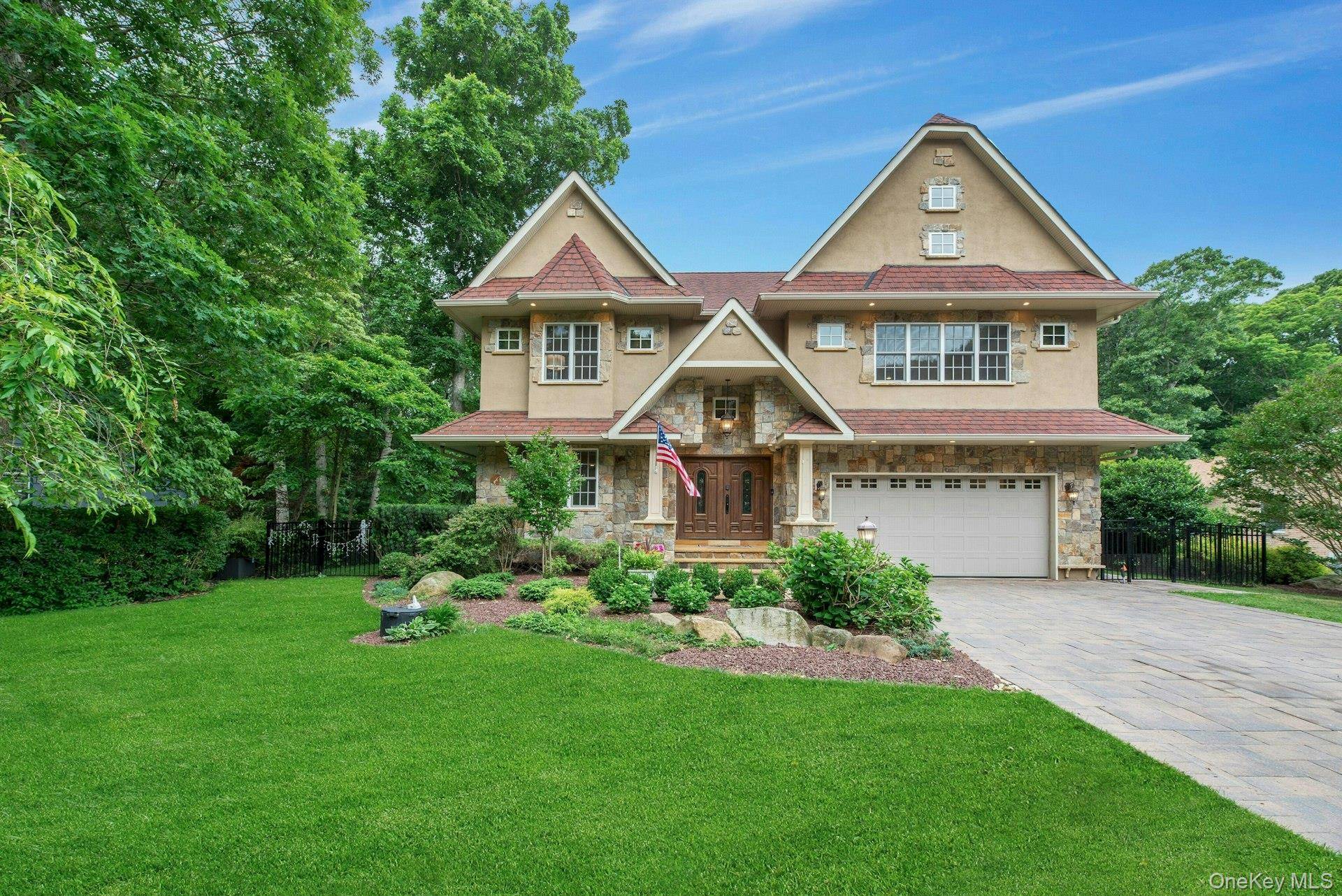 2015 Kenneys RD, Southold, NY 11971