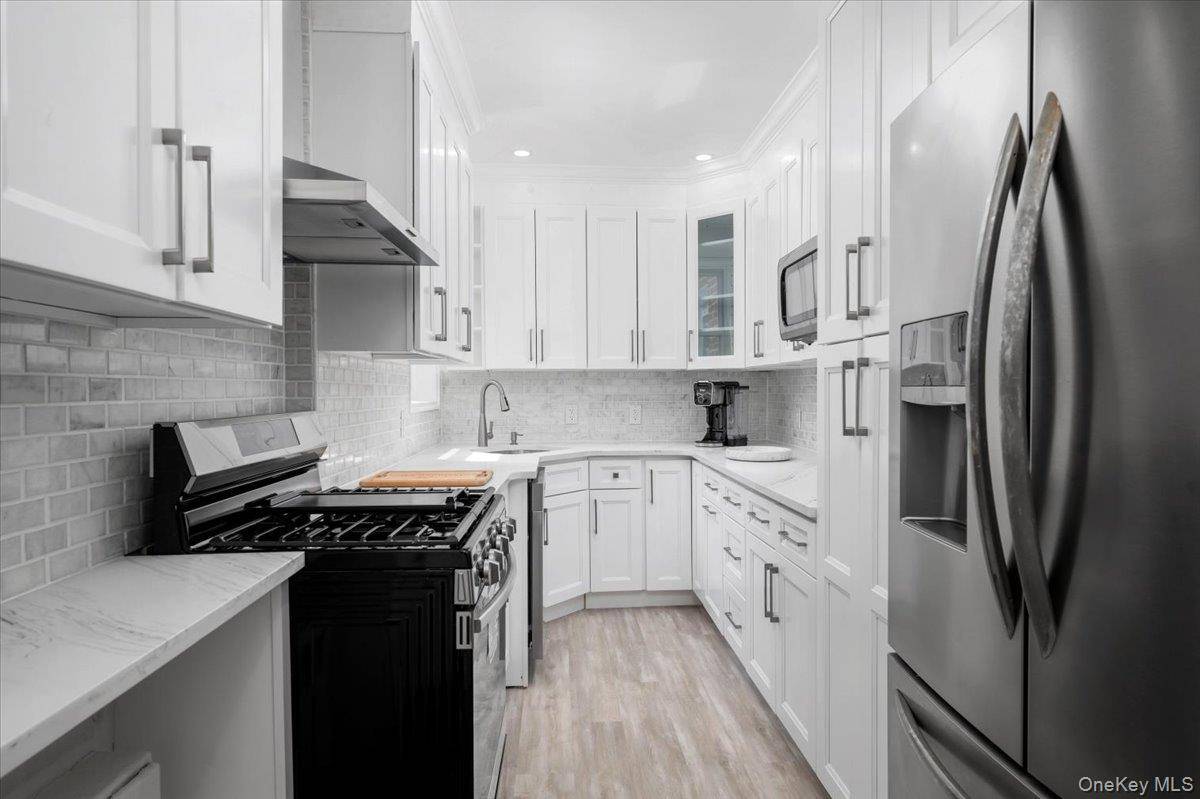 1111 Midland AVE #6G, Bronxville, NY 10708,Video Tour