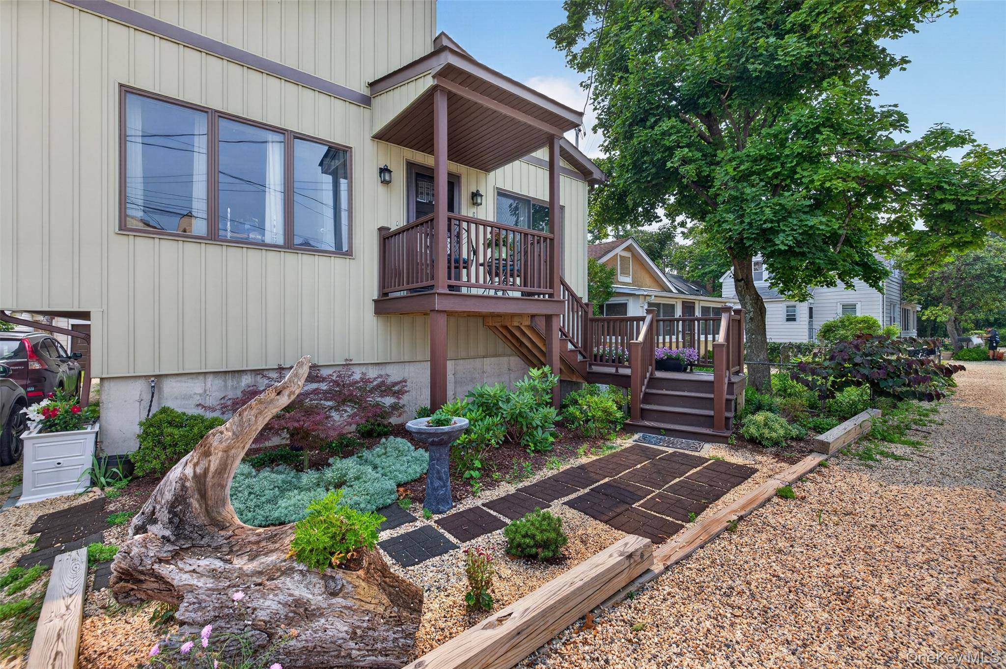 6 Howard RD, Bayville, NY 11709