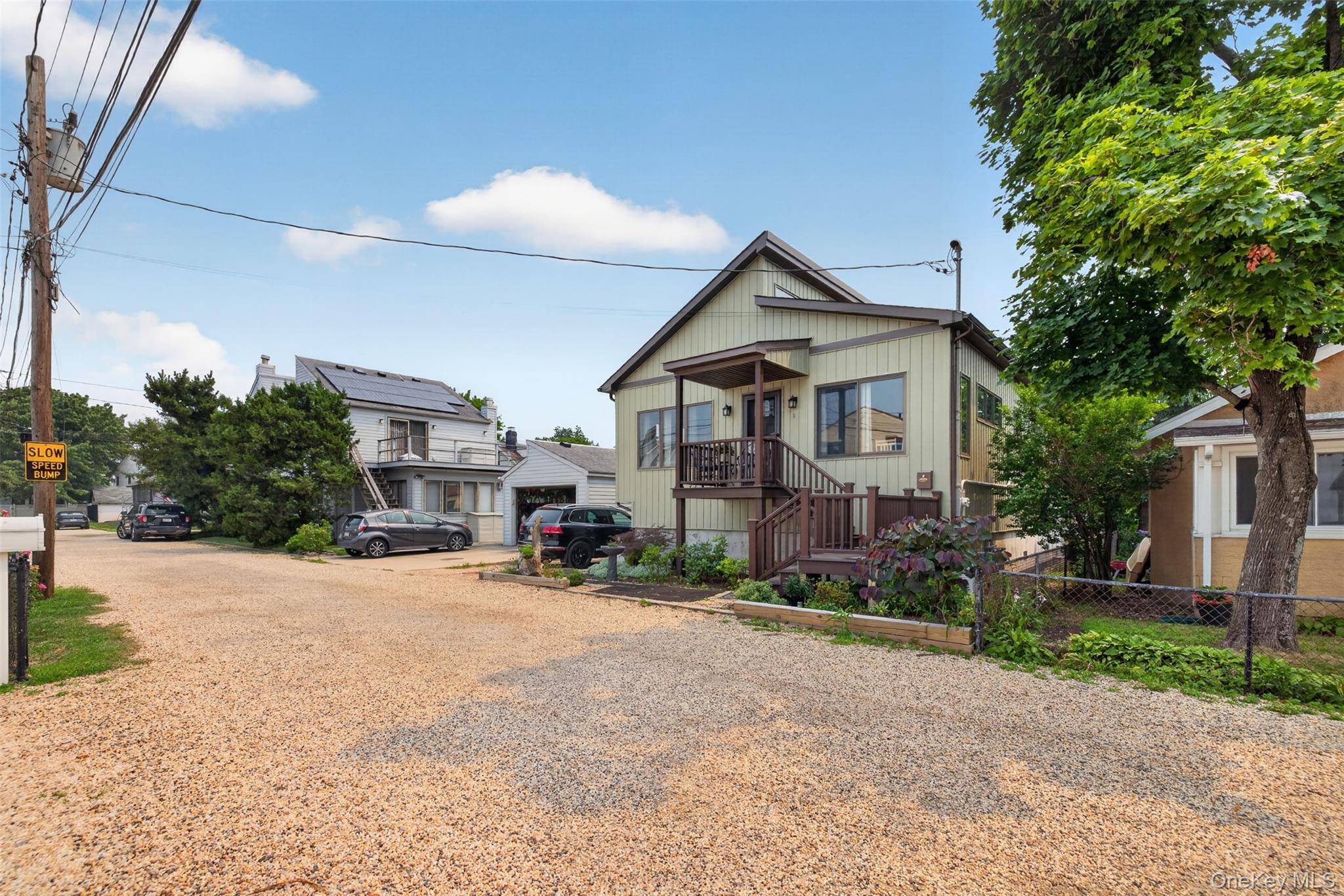6 Howard RD, Bayville, NY 11709