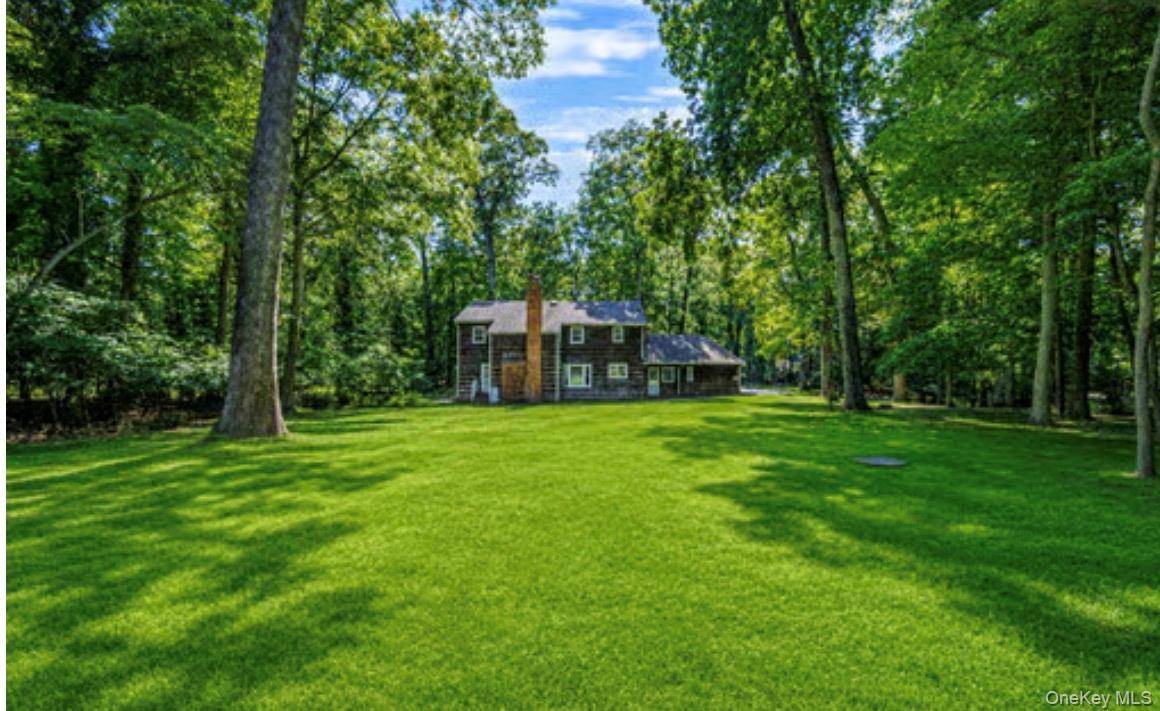 21 Wilderness RD, Nissequogue, NY 11780