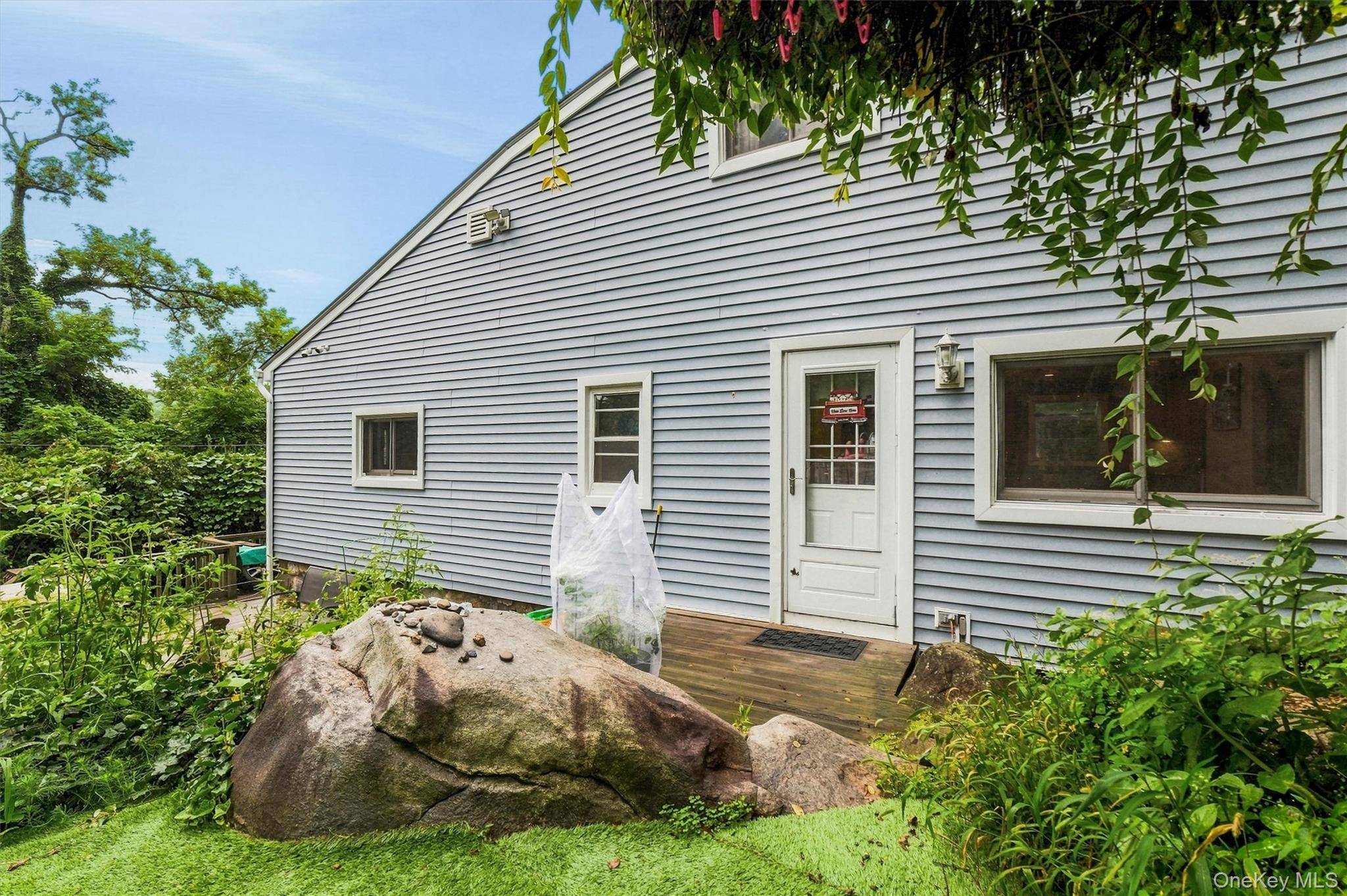 256 Haviland DR, Patterson, NY 12563