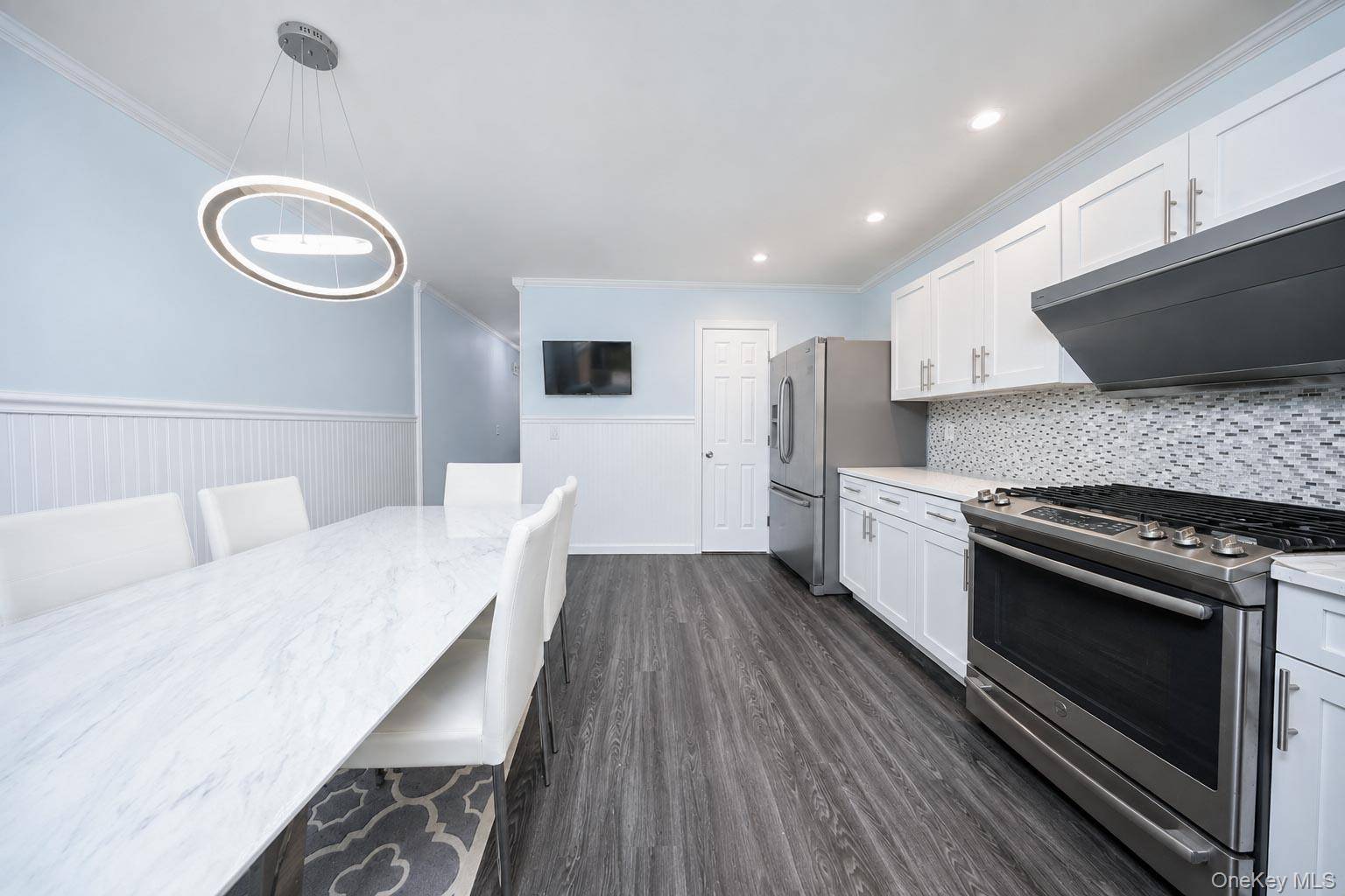 493 Medina ST, Staten Island, NY 10306