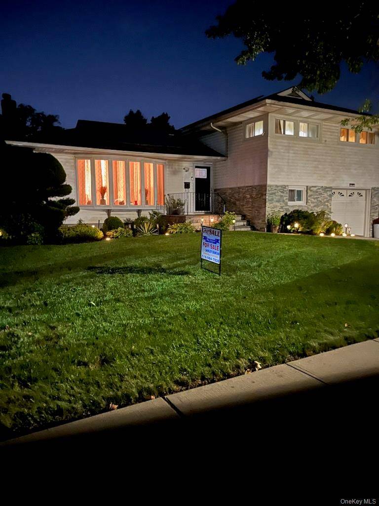 Address not disclosed, Uniondale, NY 11553