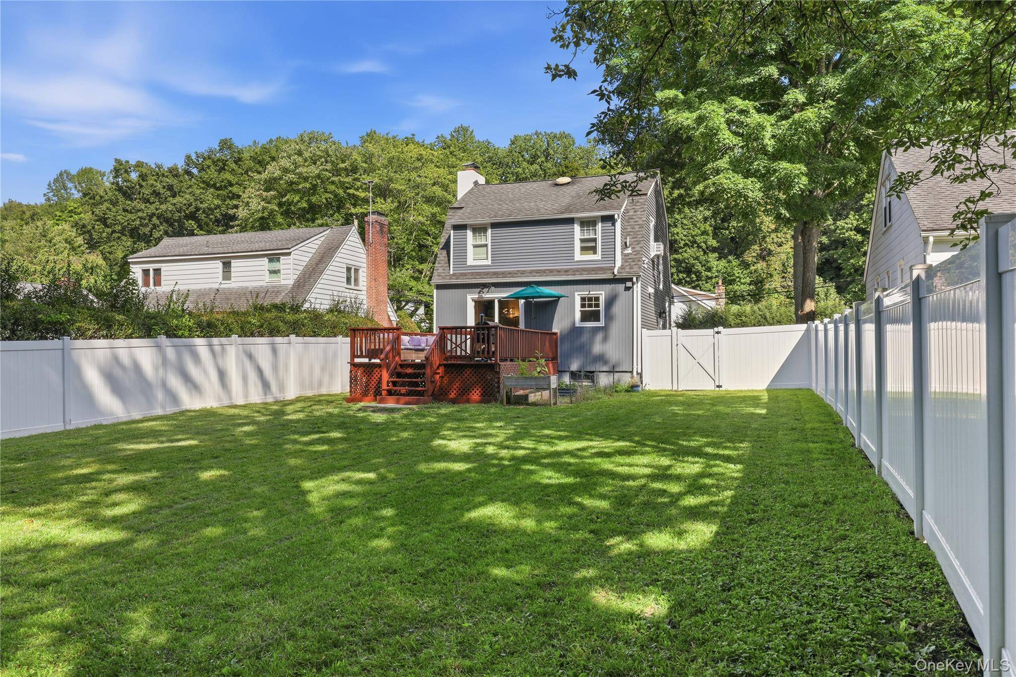 60 Leonard ST, Mount Kisco, NY 10549