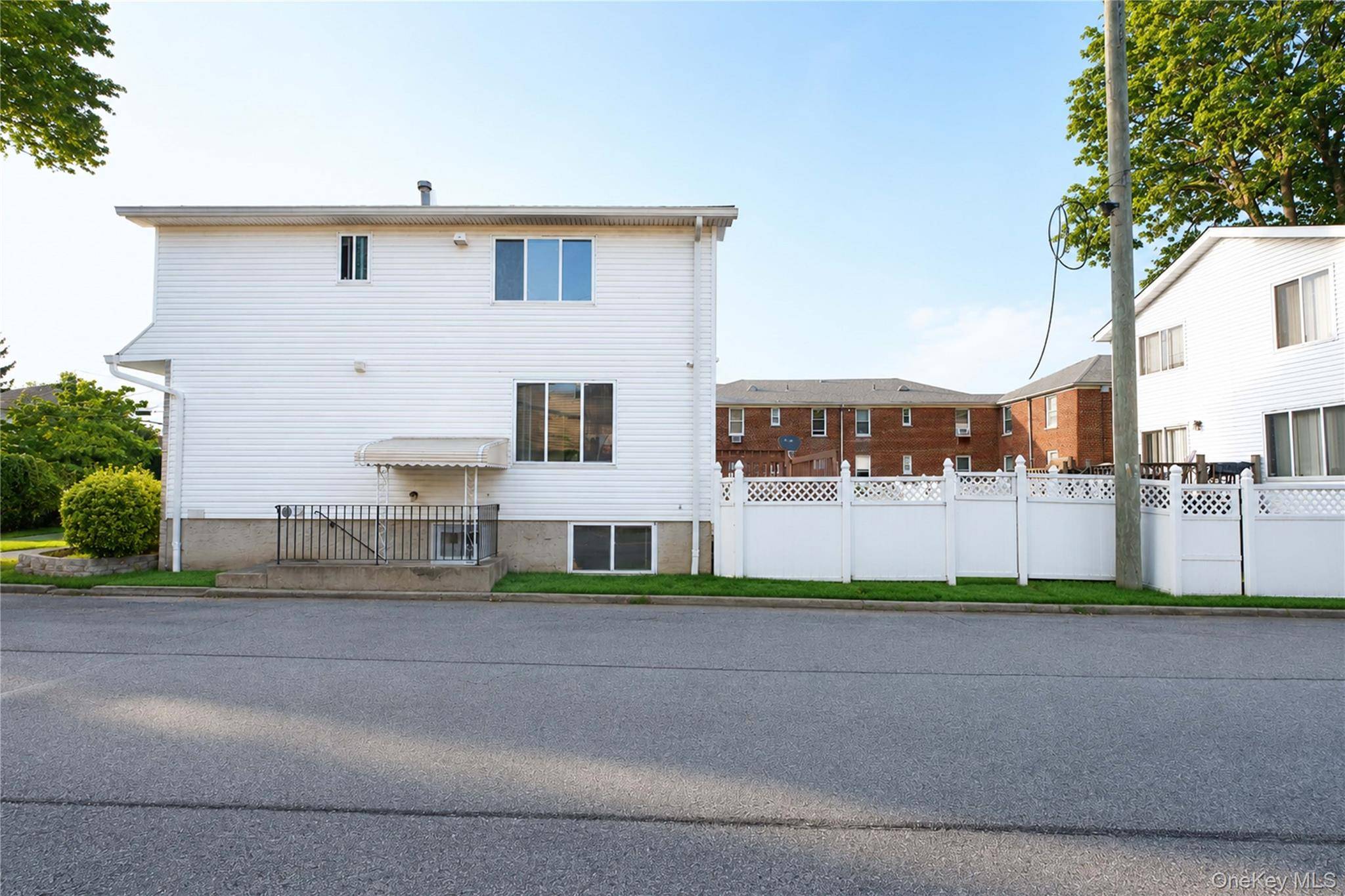 15 Rachel CT, Staten Island, NY 10310