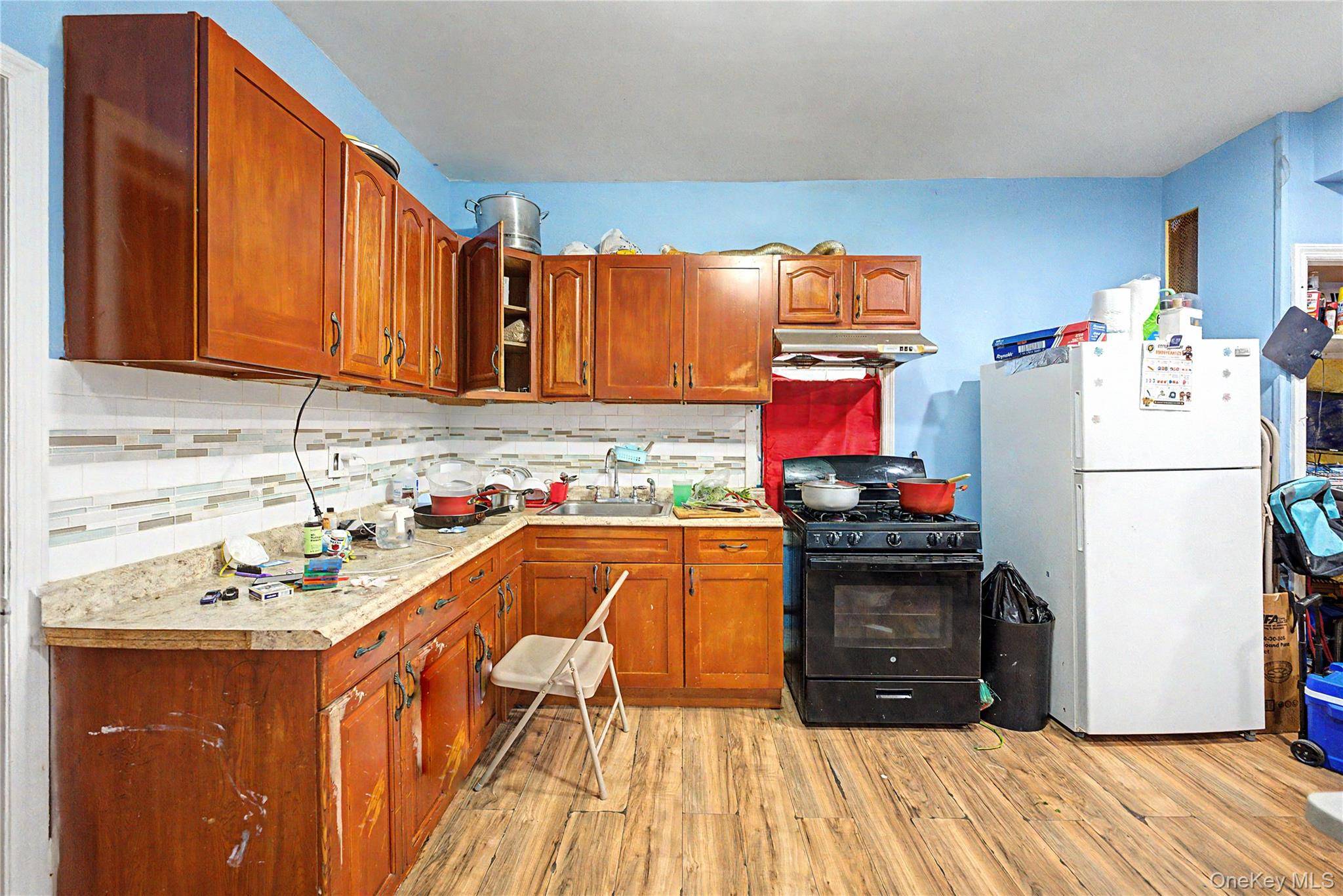 3723 111 ST, Corona, NY 11368