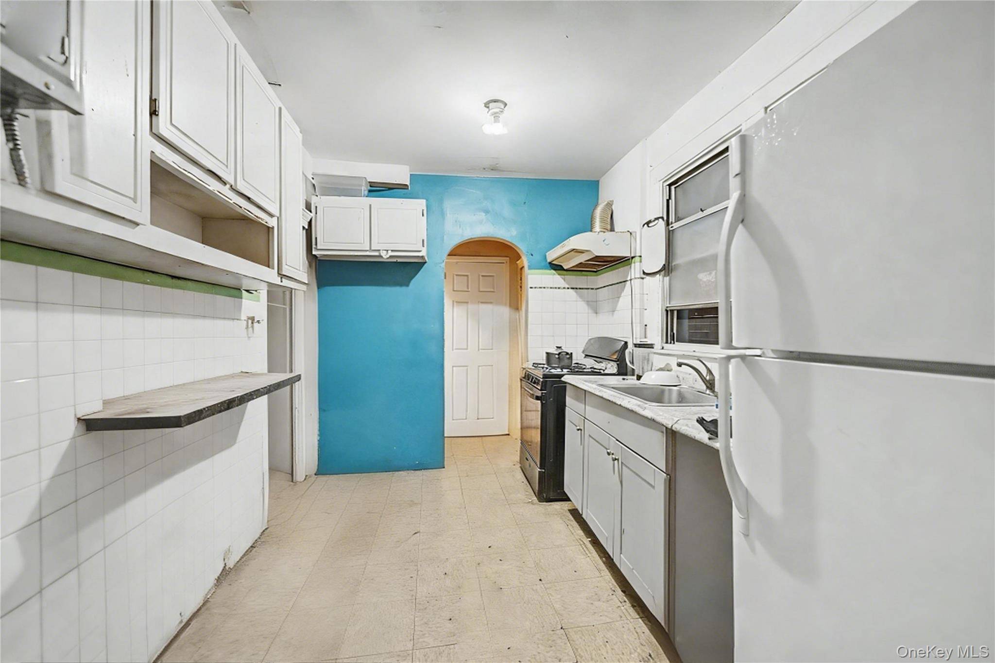 3727 111 ST, Corona, NY 11368