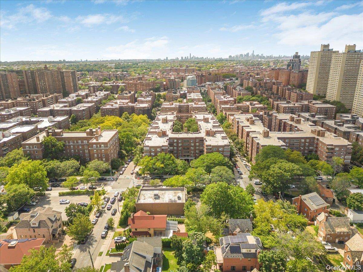 67-66 108th ST #B31, Forest Hills, NY 11375