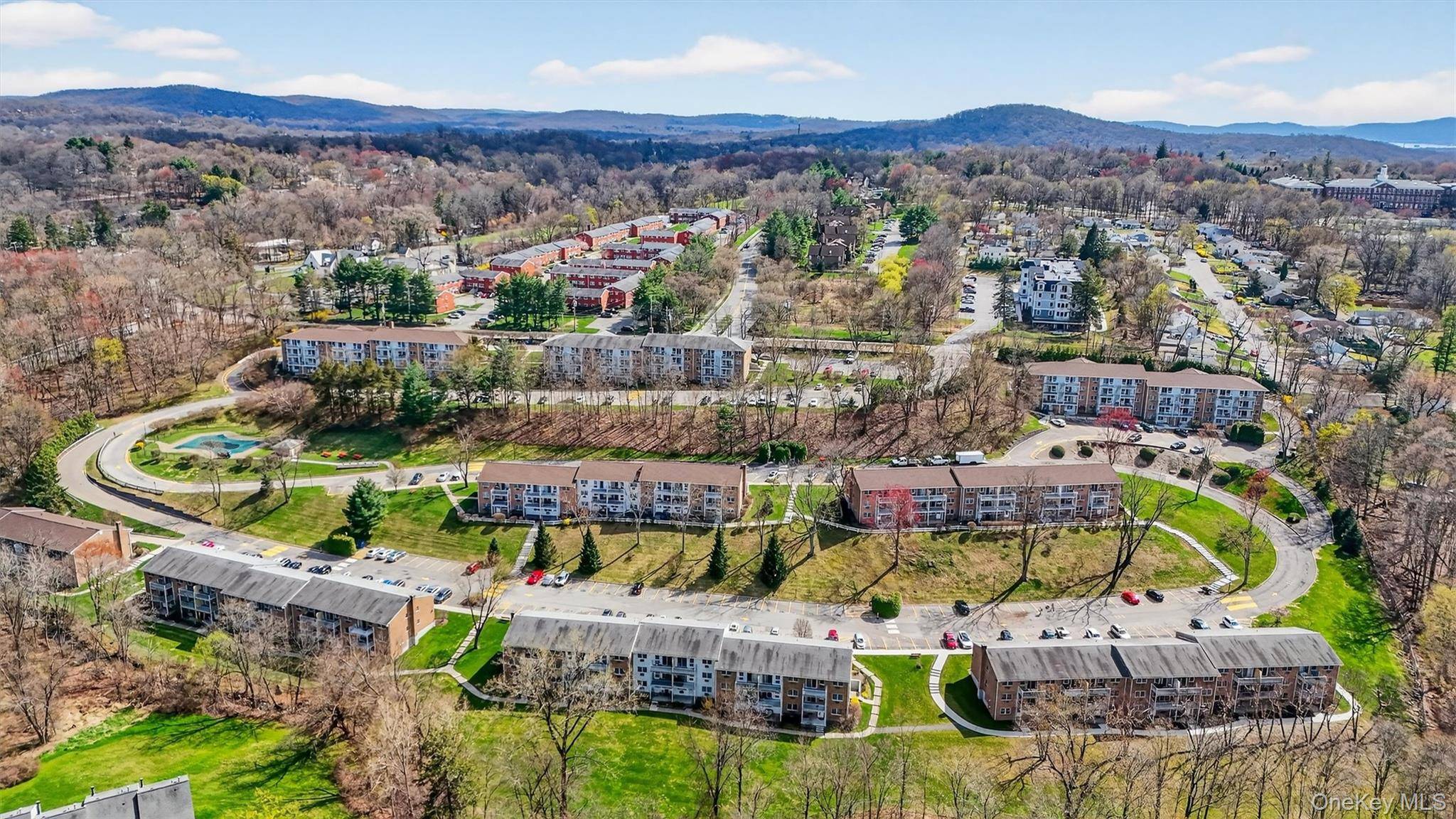 1840 Crompond RD #1A4, Peekskill, NY 10566