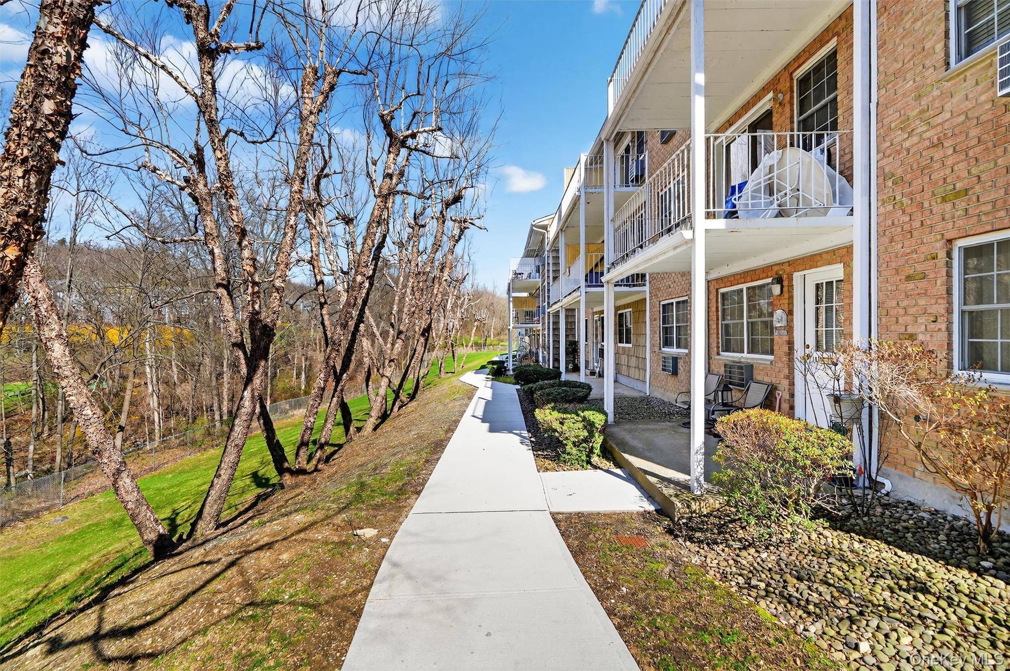 1840 Crompond RD #1A4, Peekskill, NY 10566