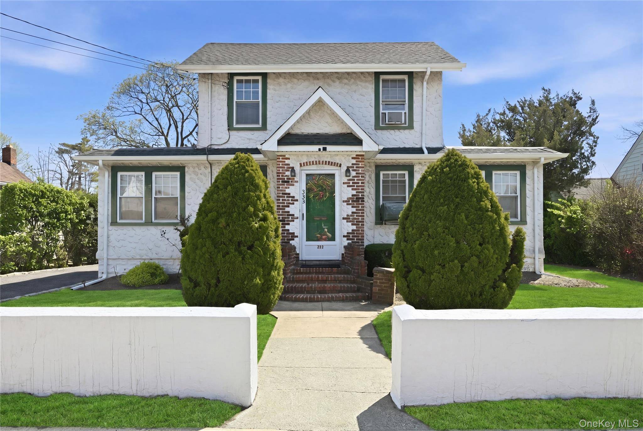 333 Ocean AVE, East Rockaway, NY 11518
