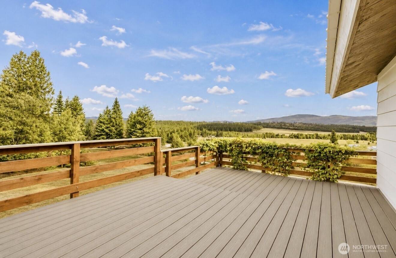 522 Lillijard RD, Newport, WA 99156