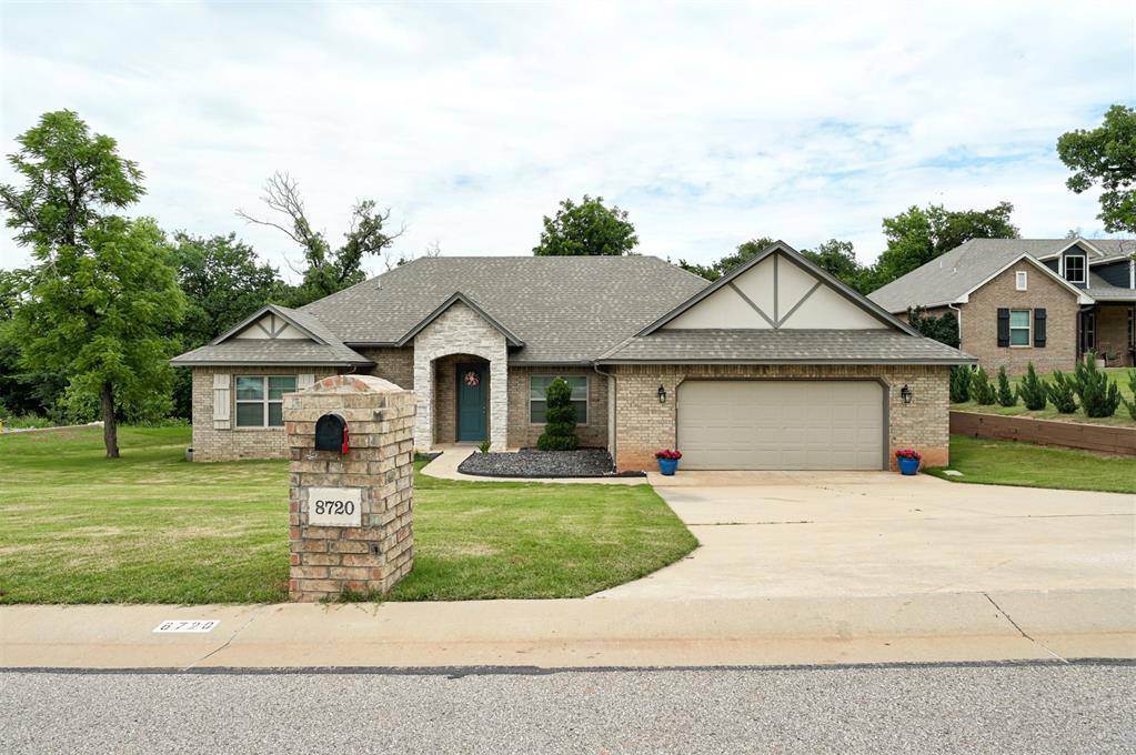 8720 Tall Oaks DR, Guthrie, OK 73044