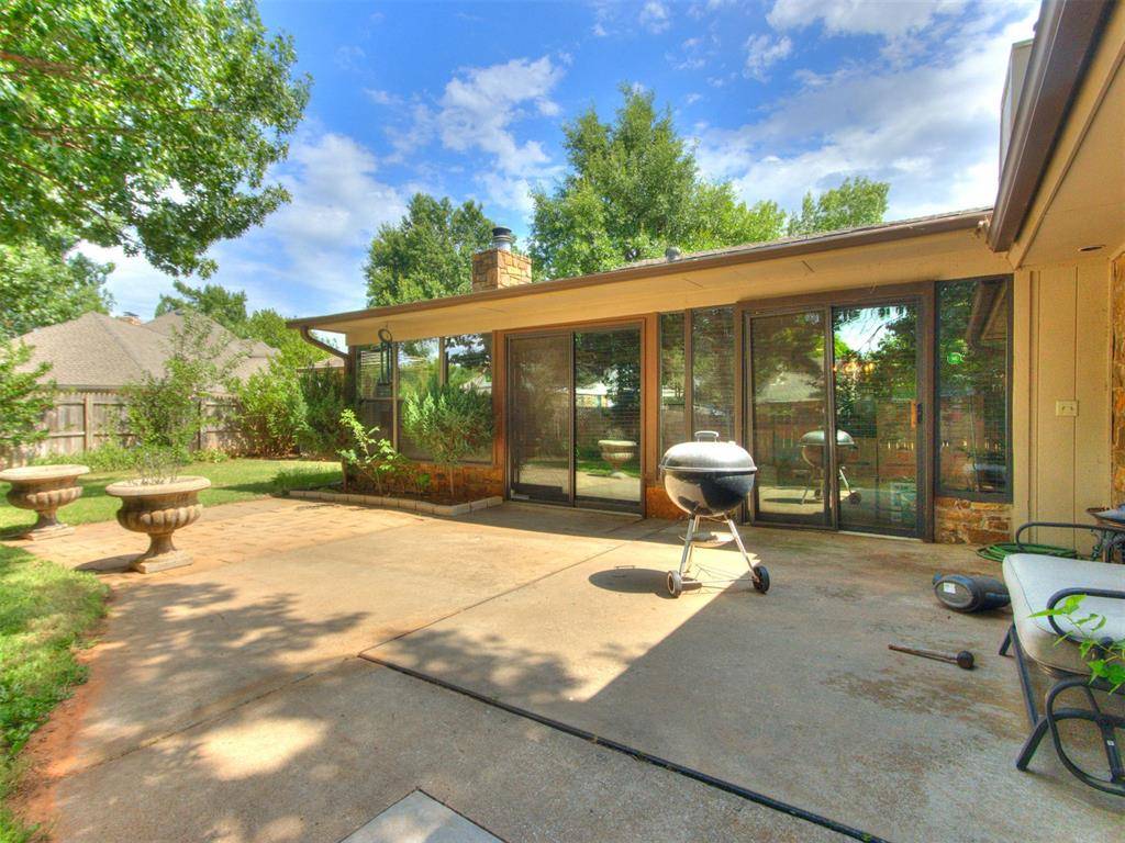 6105 Sudbury DR, Oklahoma City, OK 73162