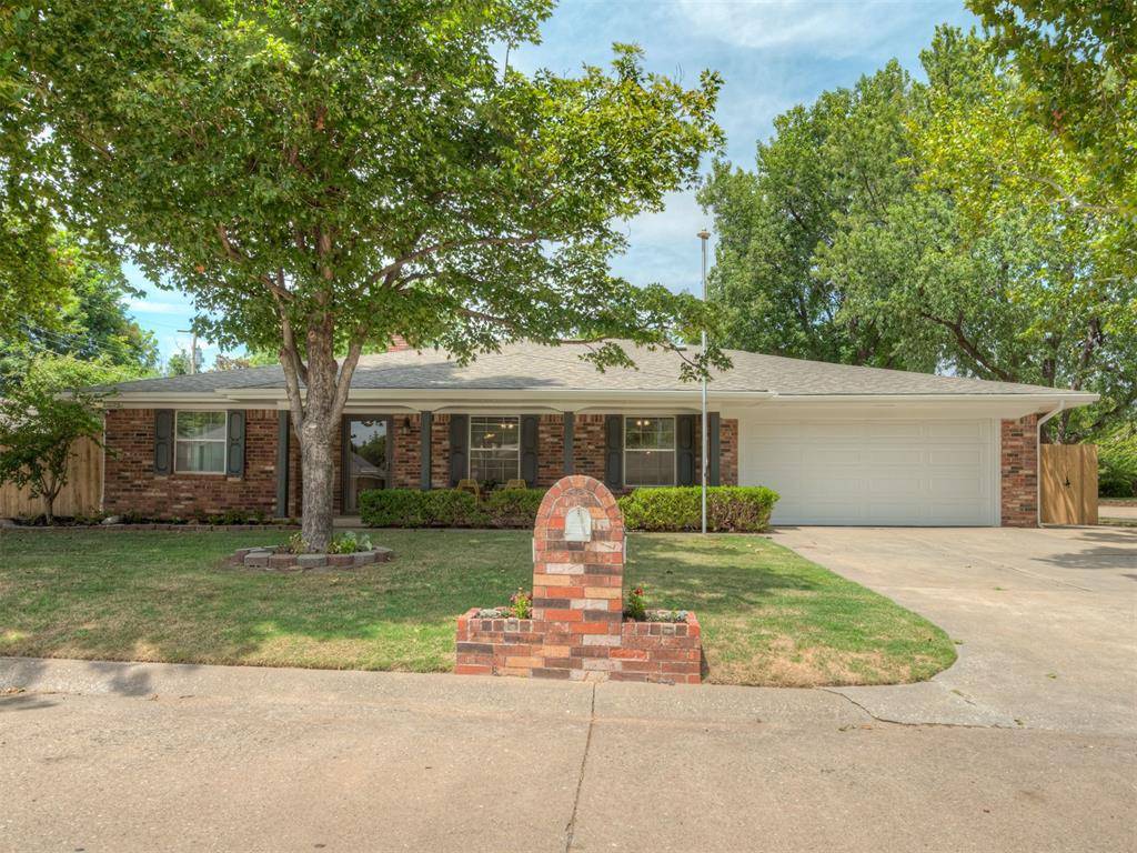 800 Kouba DR, Yukon, OK 73099
