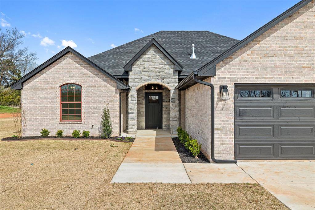 2416 County Road 1240, Blanchard, OK 73010