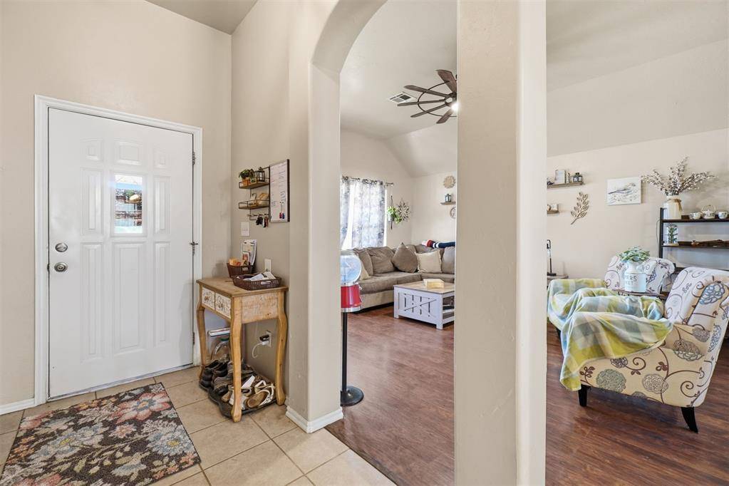 507 N Mary ST, Granite, OK 73547