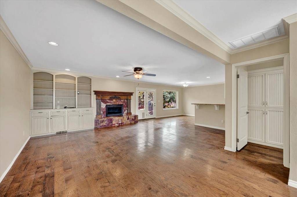 2807 W Royal Oaks DR, Pauls Valley, OK 73075