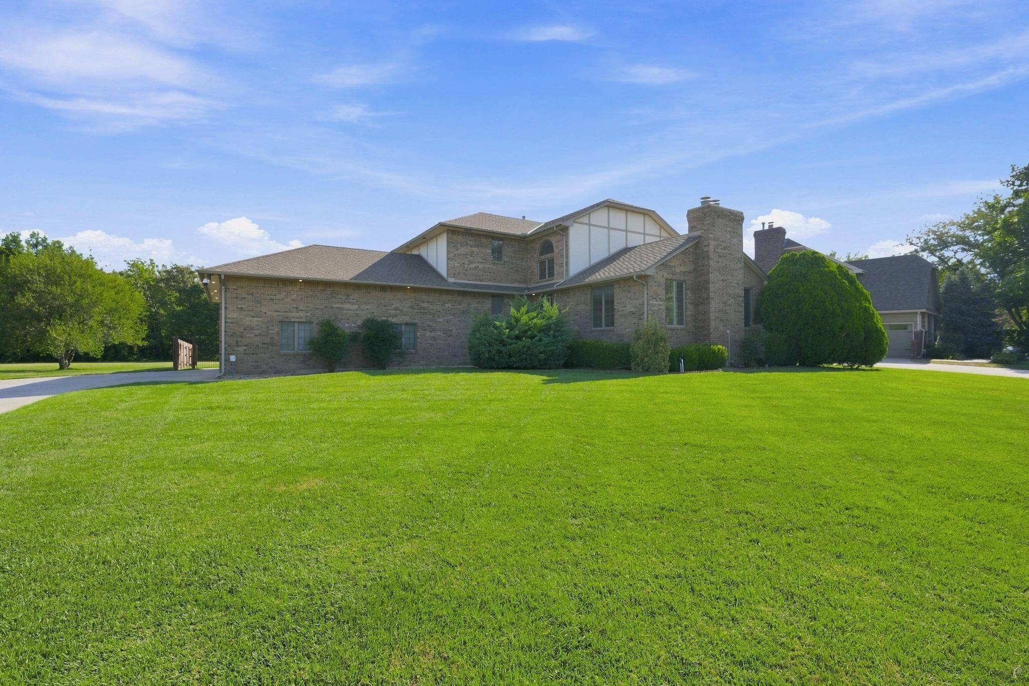 1418 E Kay St, Derby, KS 67037