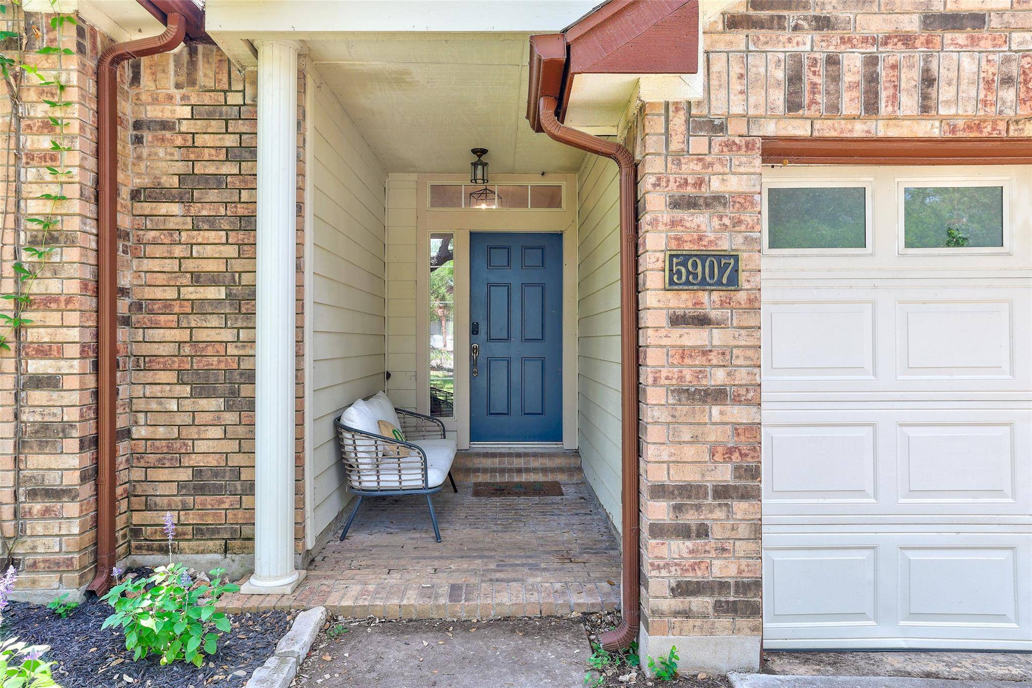 5907 Shanghai Pierce RD, Austin, TX 78749
