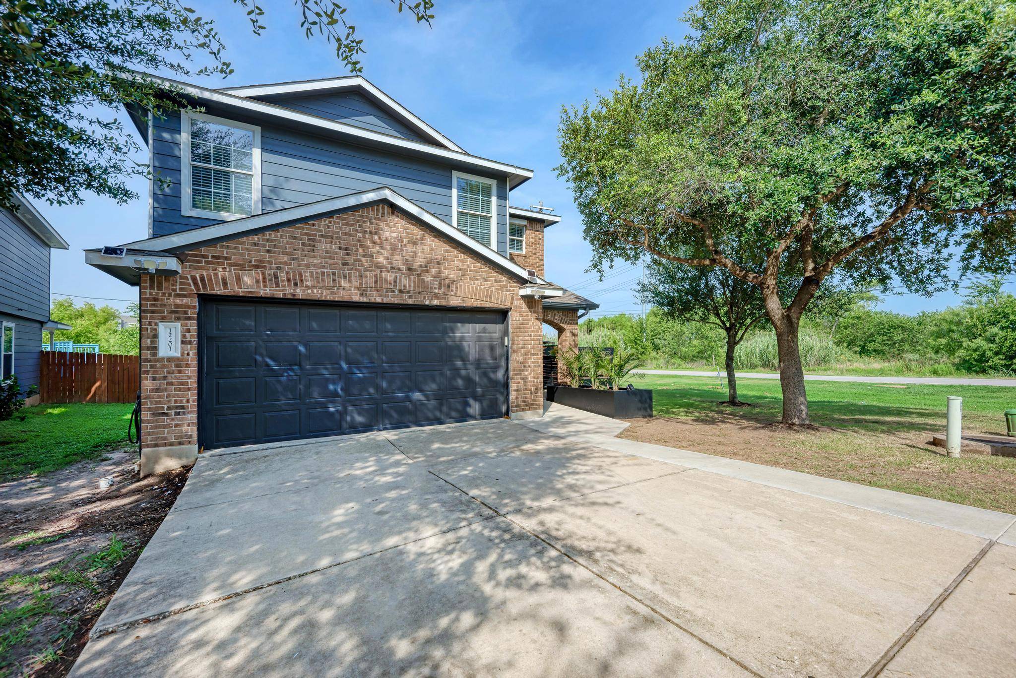 12201 Paloma Blanca WAY, Del Valle, TX 78617