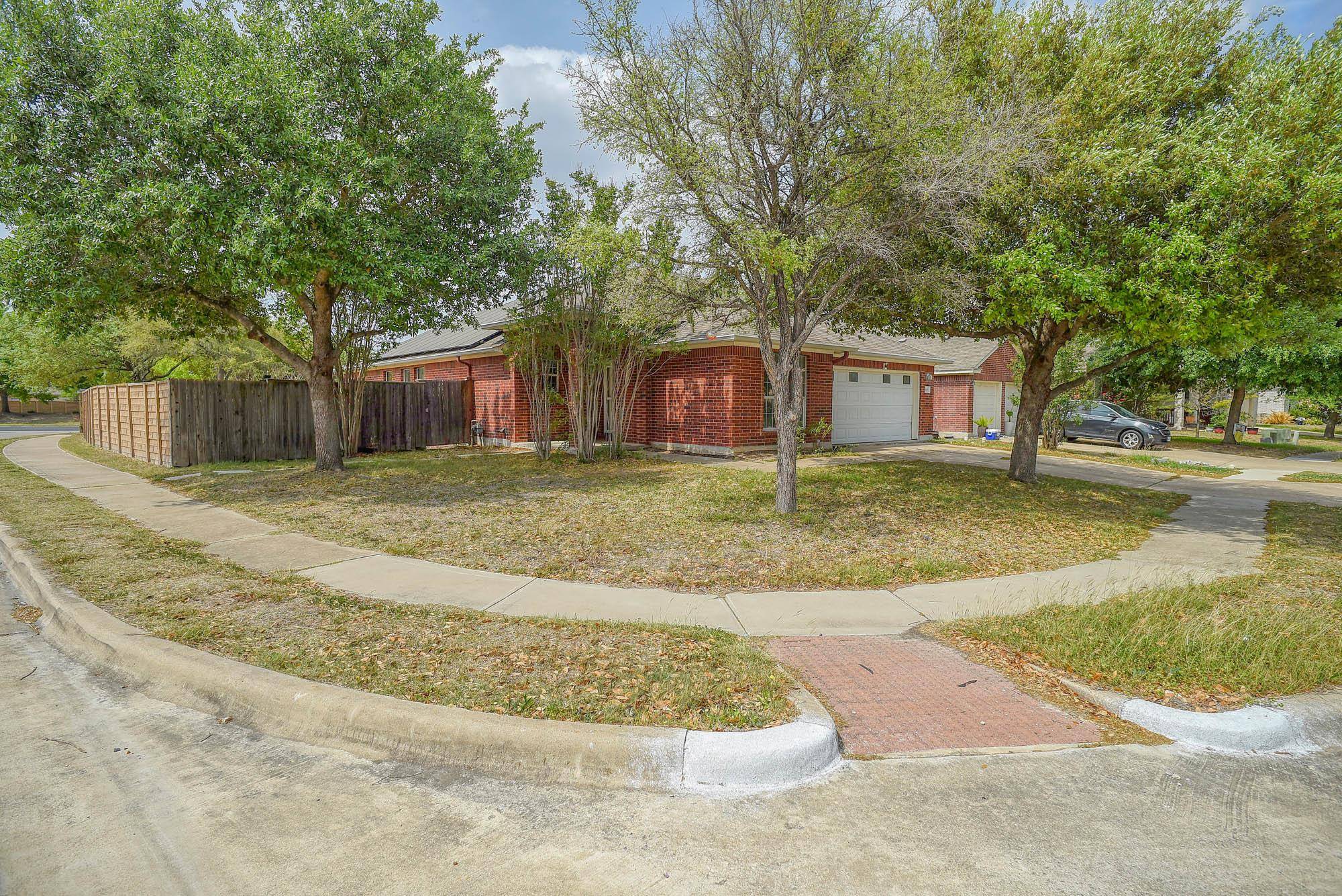 11608 Prince Phillip WAY, Manor, TX 78653